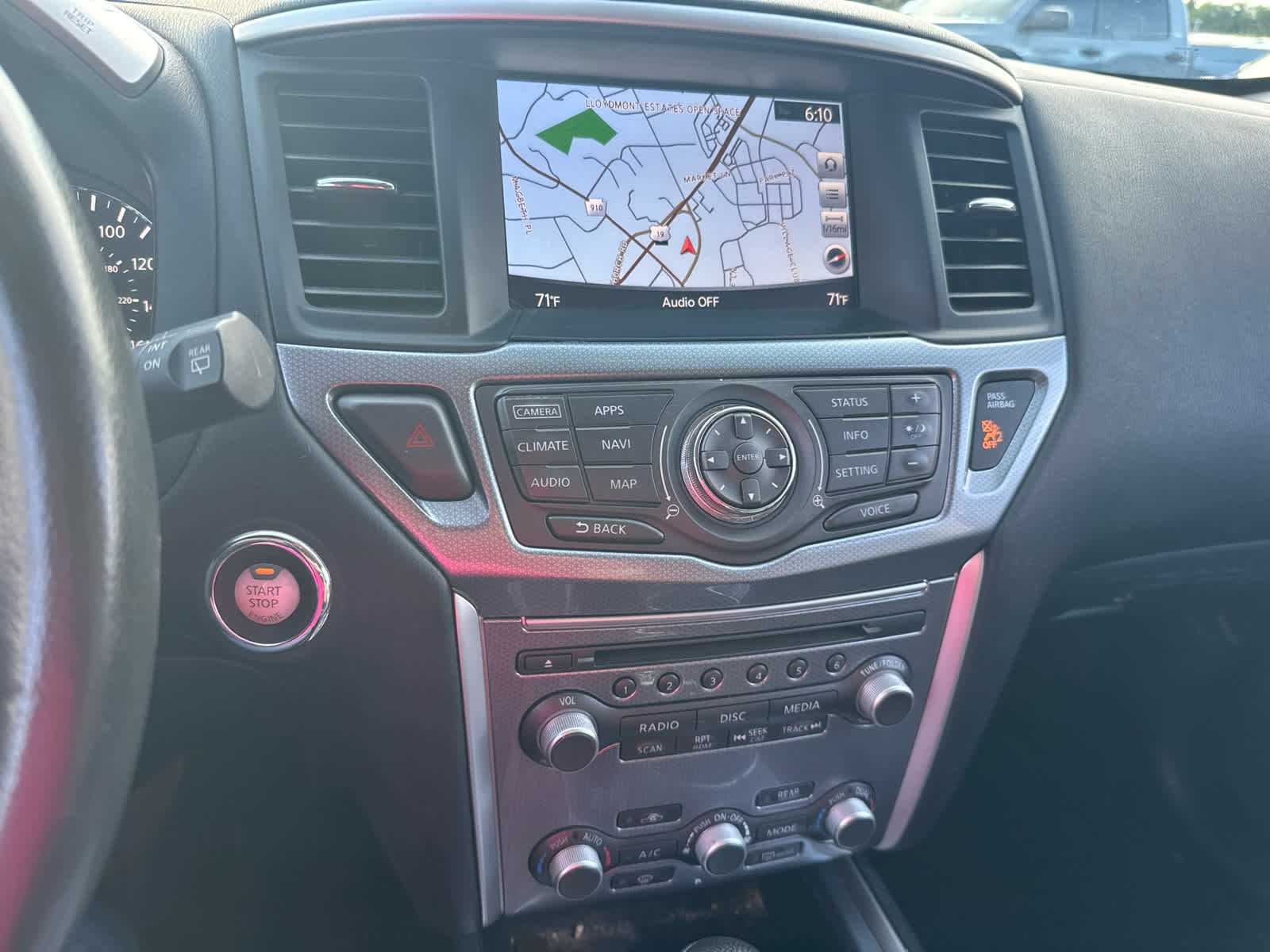 2017 Nissan Pathfinder SL Magnetic Black Metallic at Solomon Chevrolet