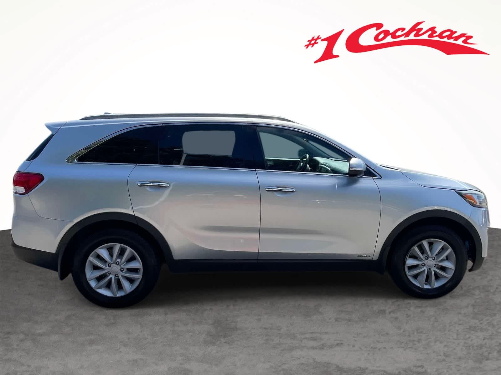 2017 Kia Sorento LX - 5