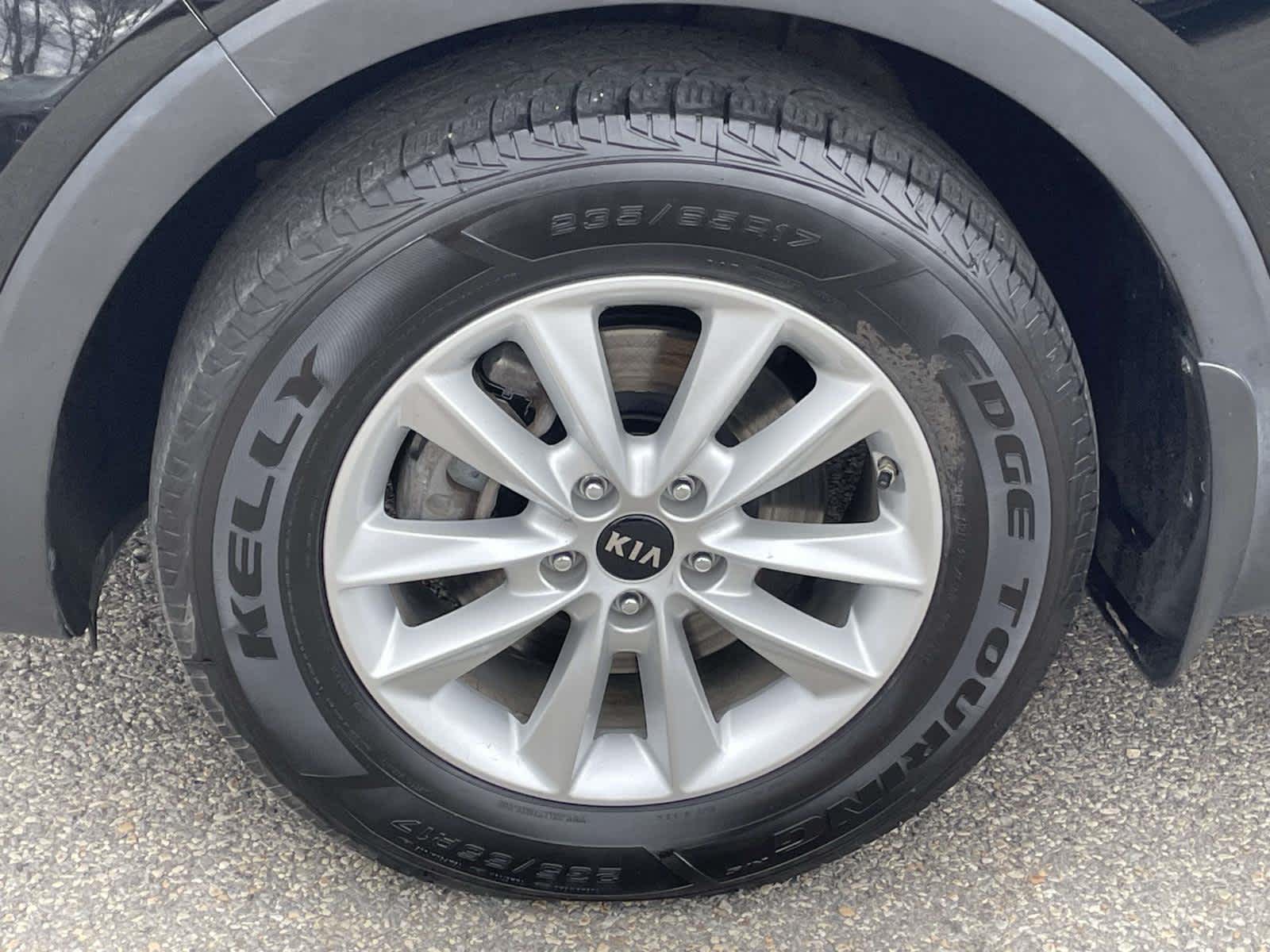 2019 Kia Sorento LX Ebony Black at Three Rivers CJD
