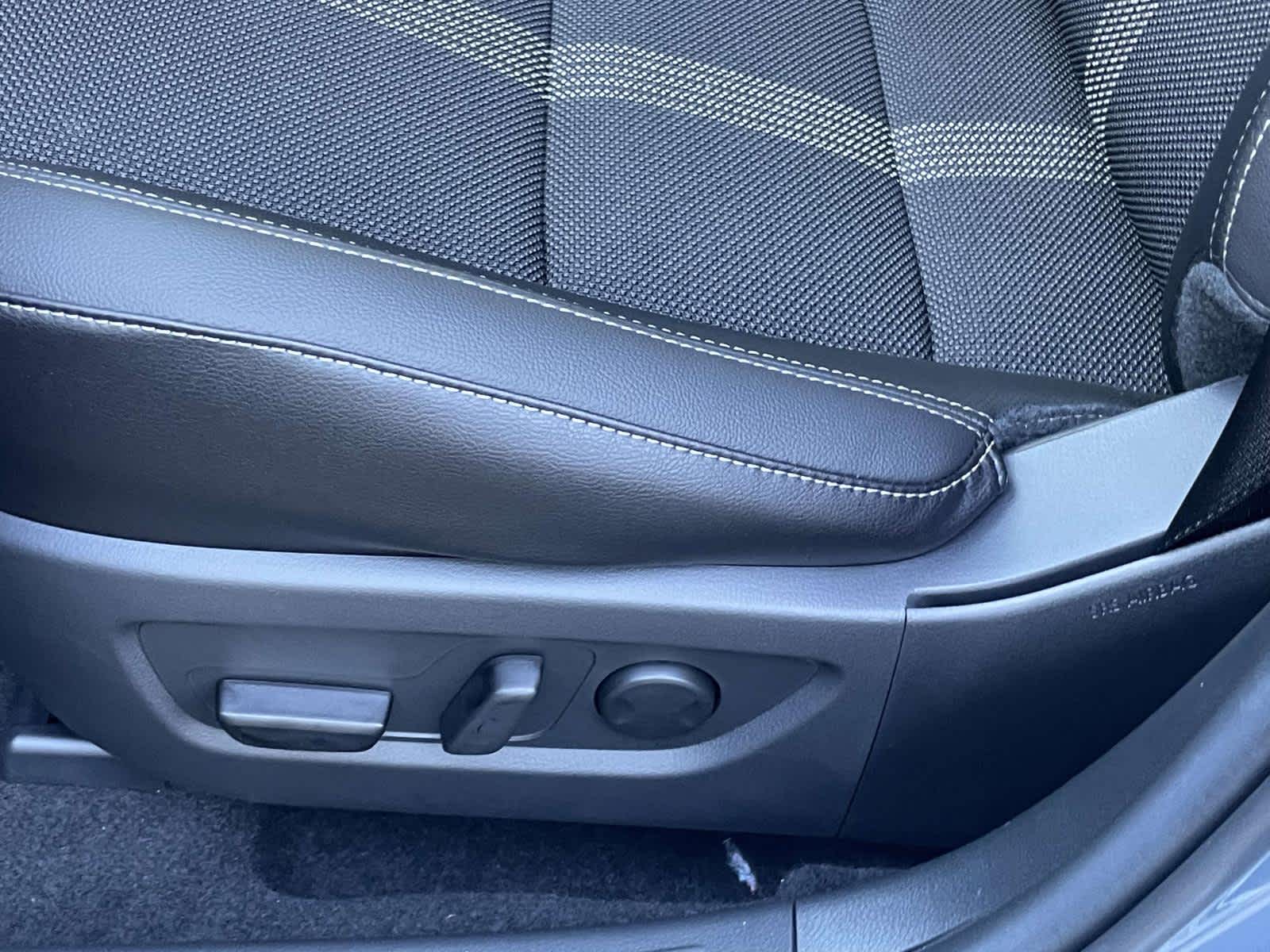 2026 Mazda CX-50 Hybrid photo 17 of 32
