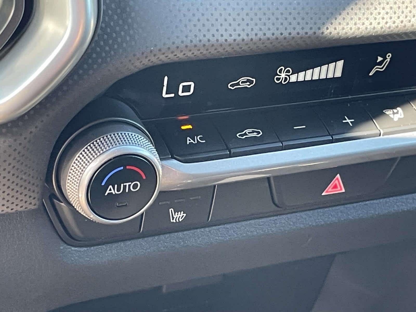2026 Mazda CX-50 Hybrid photo 24 of 33