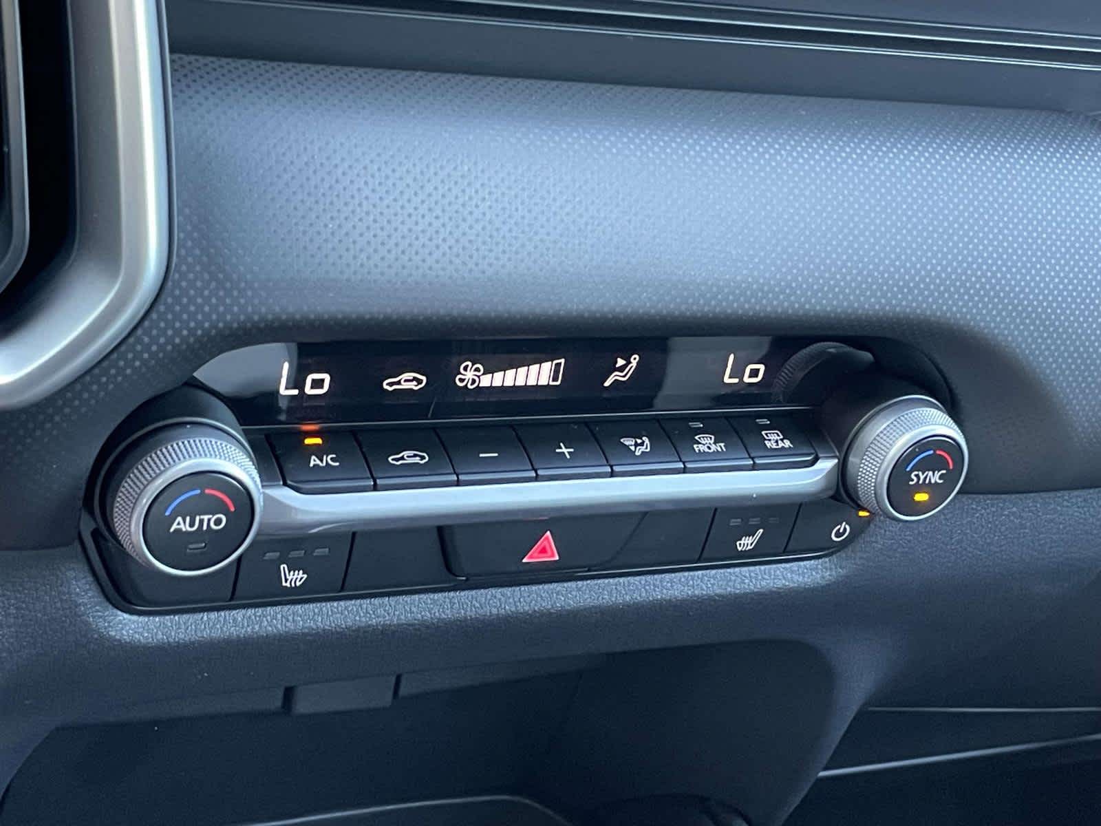 2026 Mazda CX-50 photo 23 of 33
