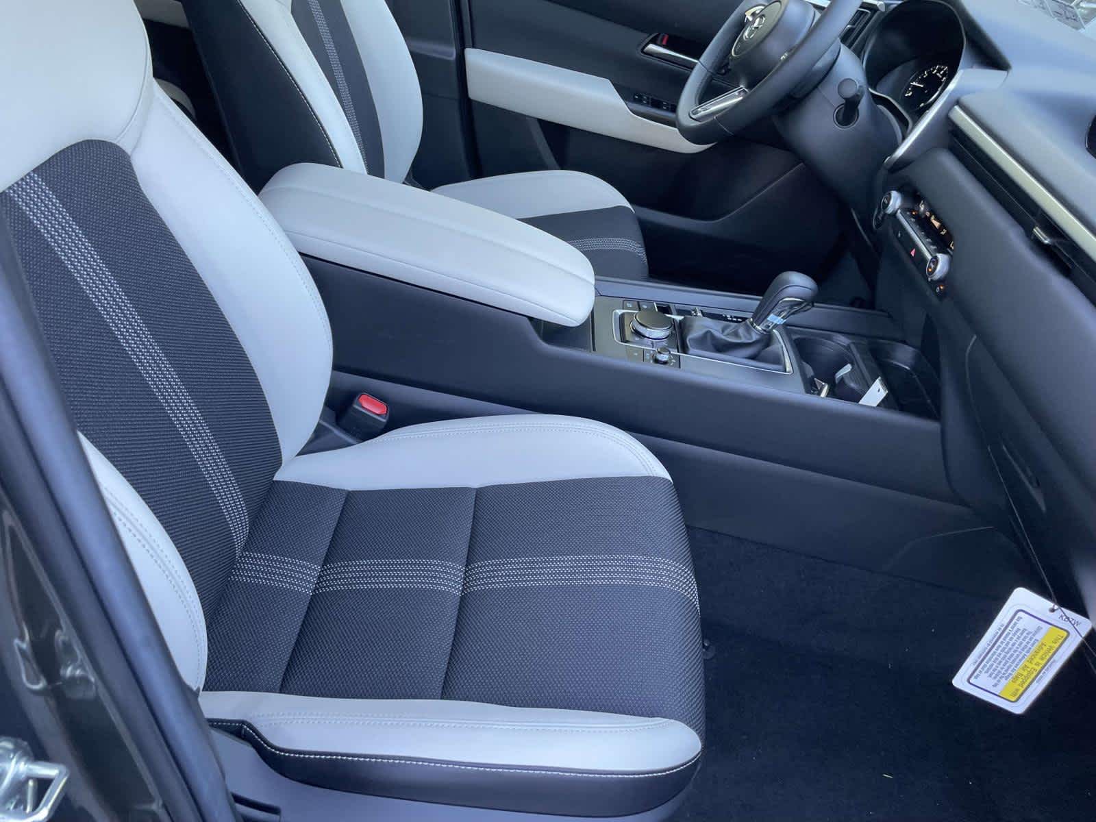 2026 Mazda CX-50 photo 20 of 33