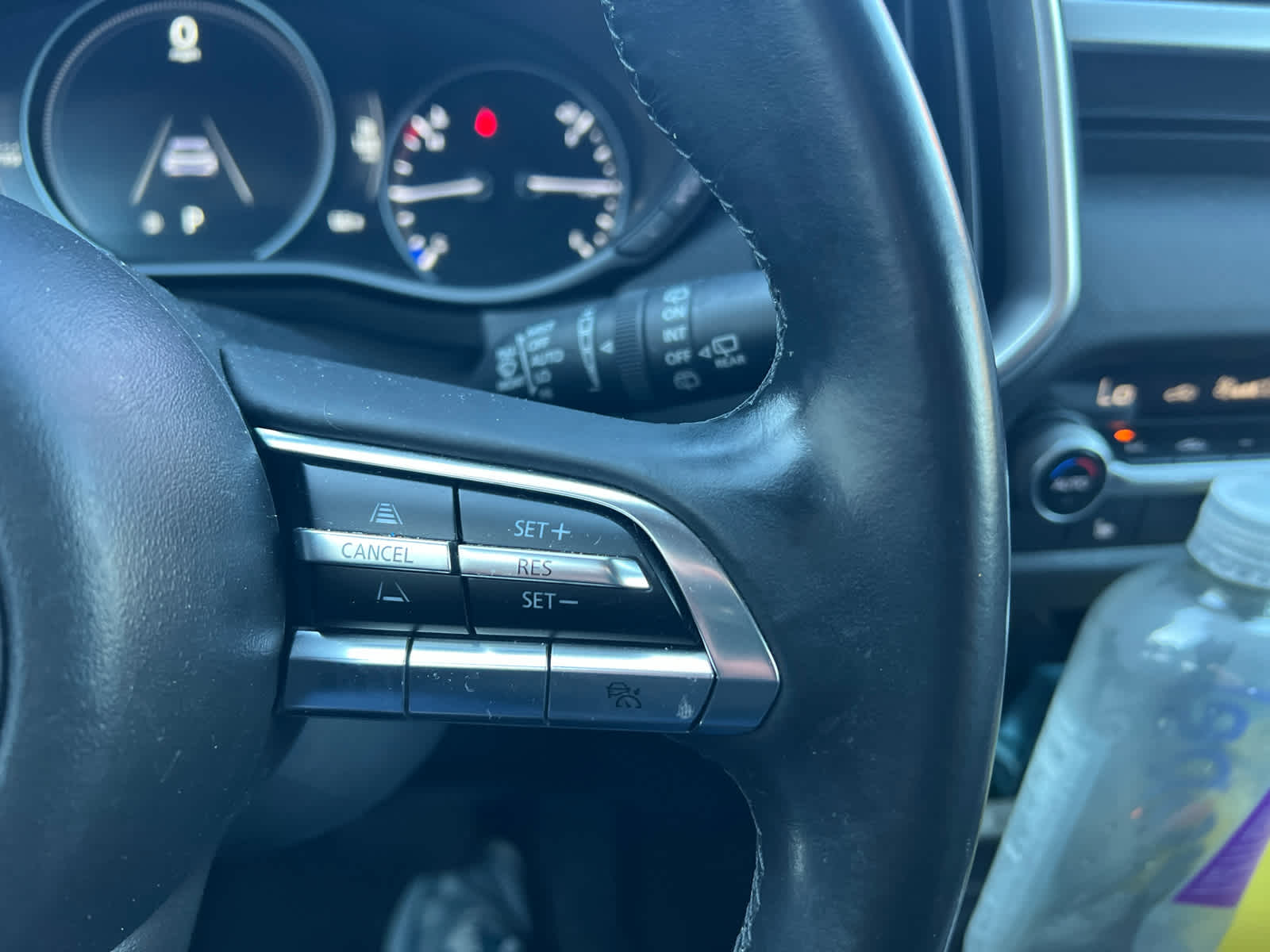 2024 Mazda CX-50 photo 8 of 9