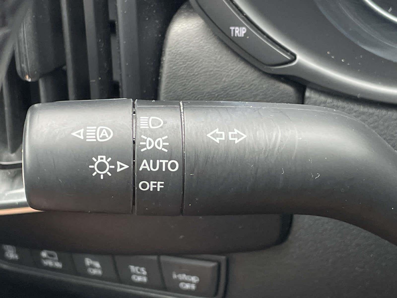 2024 Mazda CX-50 photo 34 of 37