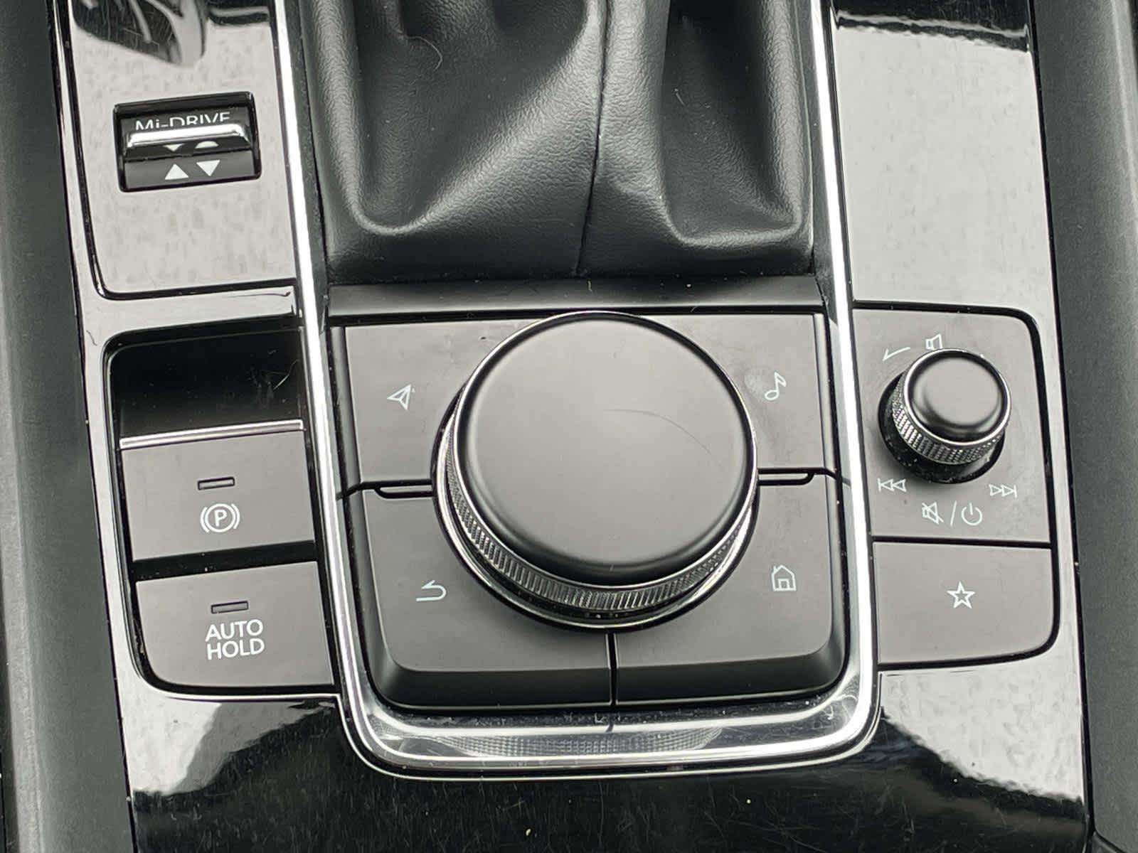 2024 Mazda CX-50 photo 29 of 37
