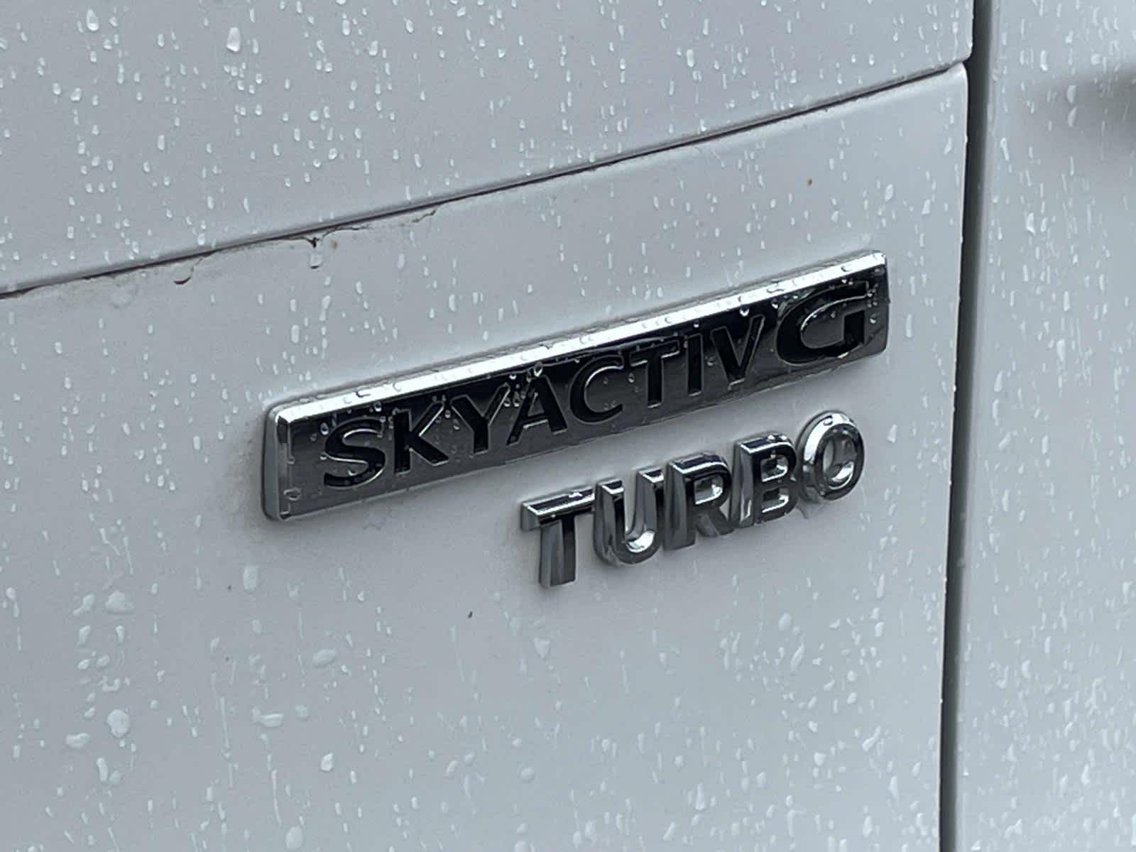 2024 Mazda CX-50 photo 20 of 37