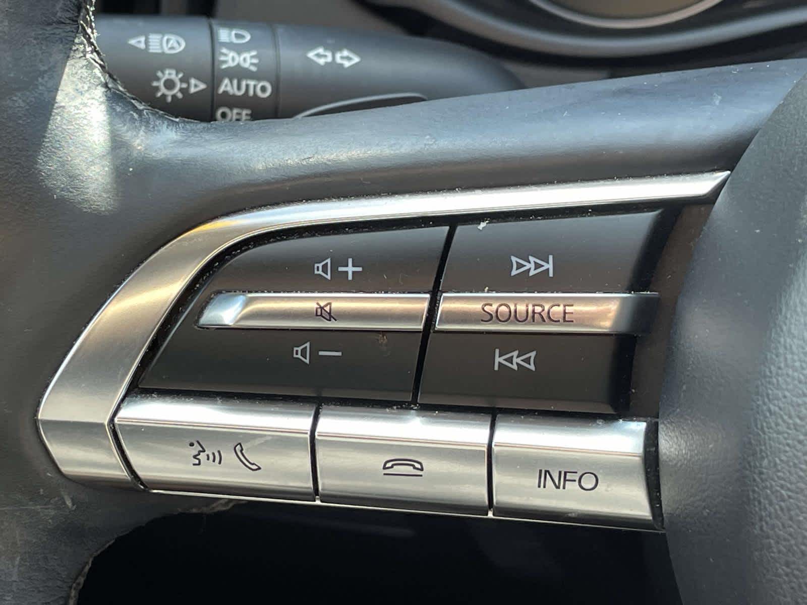 2024 Mazda CX-50 photo 31 of 36