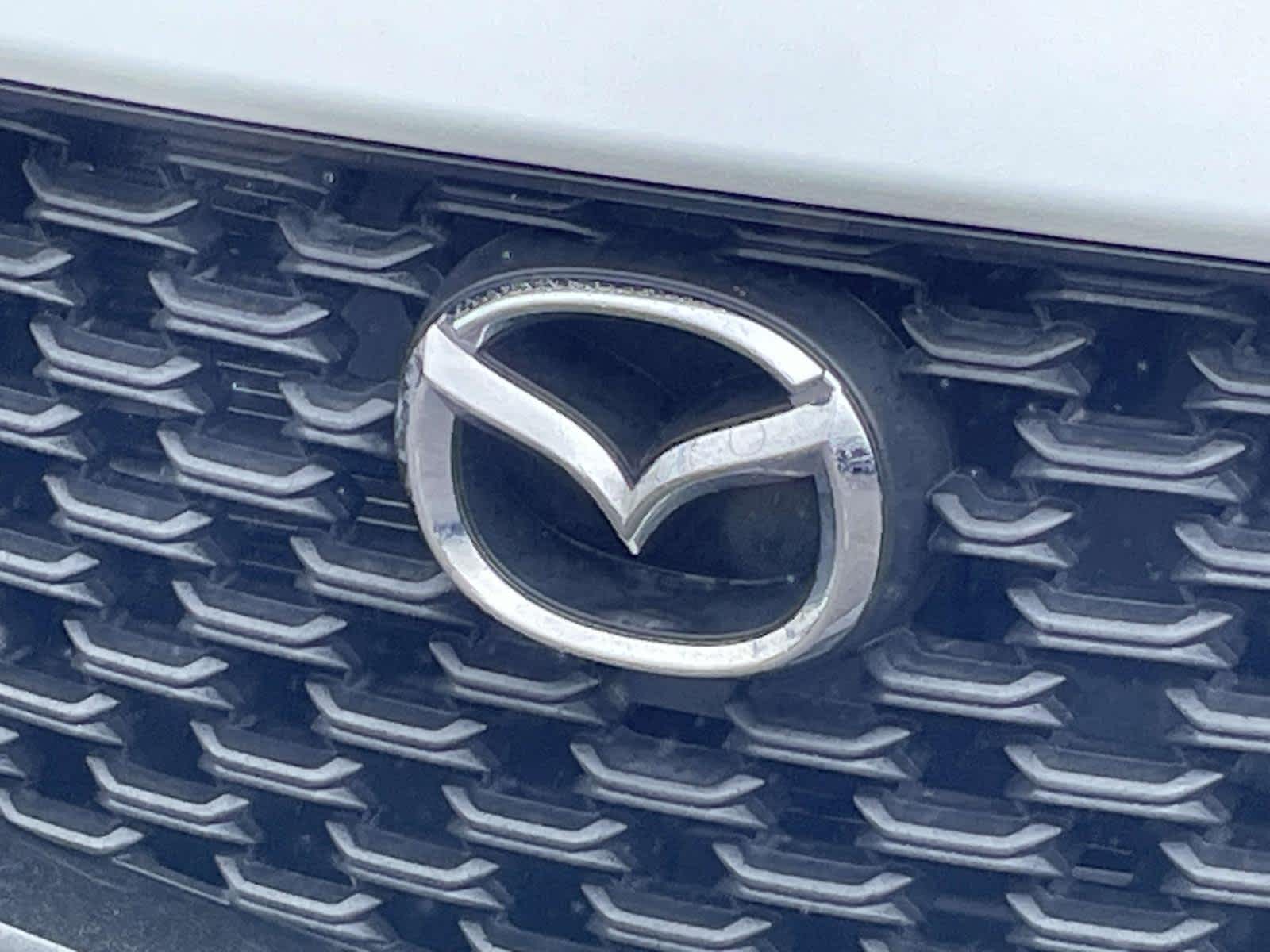 2024 Mazda CX-50 photo 14 of 36