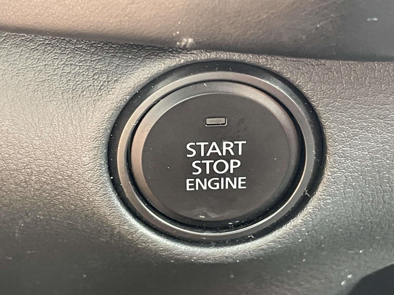 2024 Mazda CX-50 photo 35 of 36