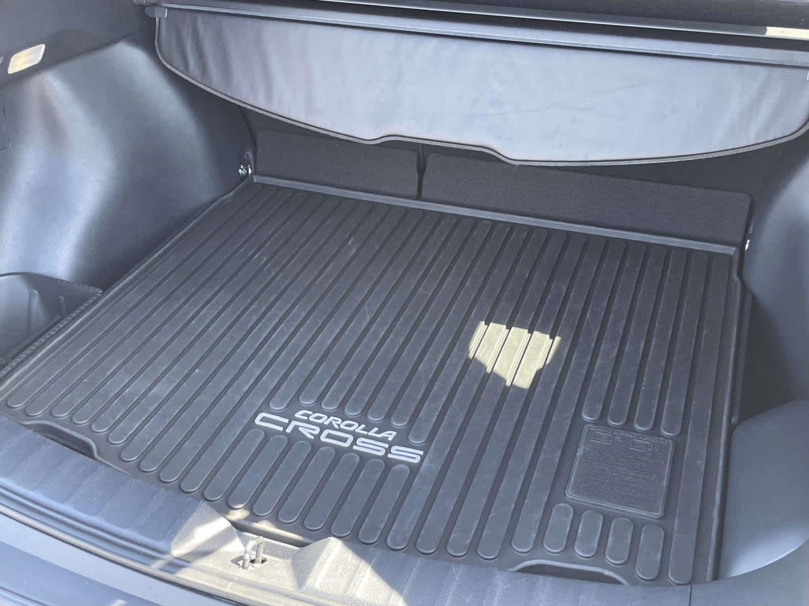 2024 Toyota Corolla Cross photo 19 of 35