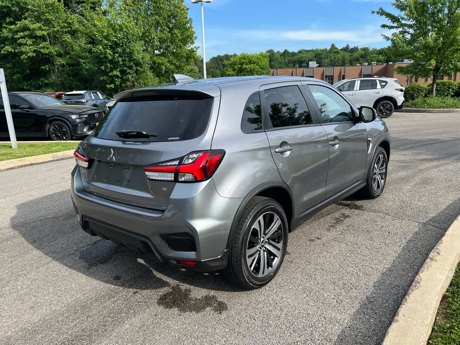 2021 Mitsubishi Outlander Sport SE - 4