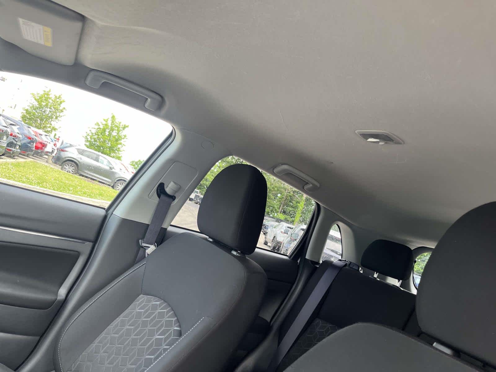 2021 Mitsubishi Outlander Sport SE - 4