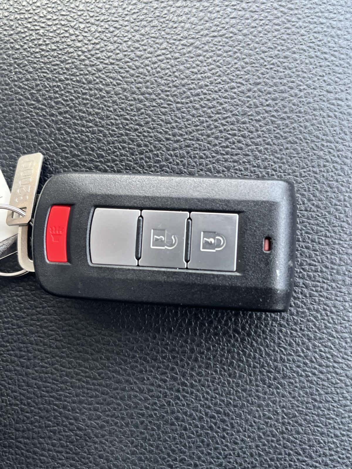 2021 Mitsubishi Outlander Sport SE - 3