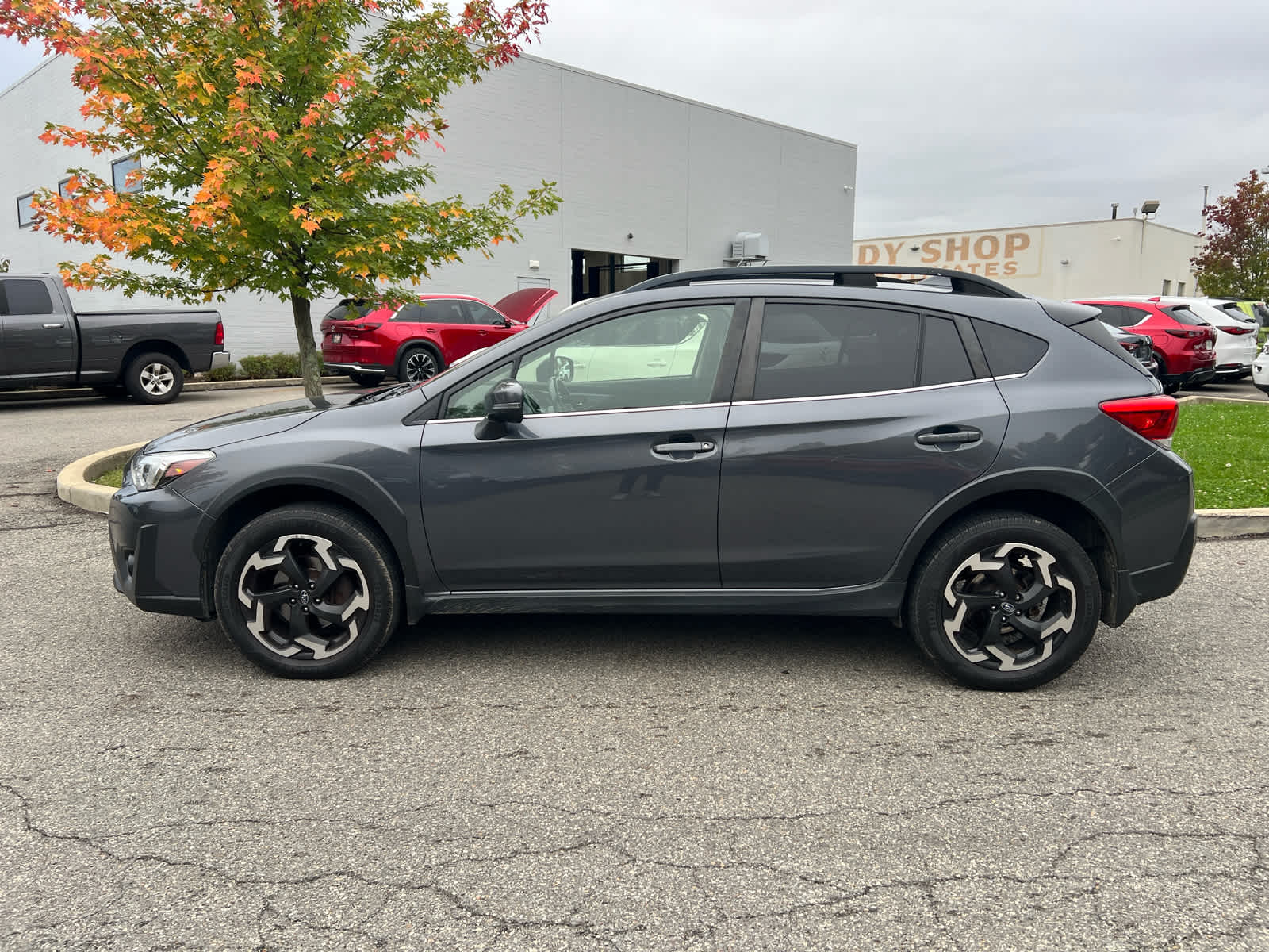 2021 Subaru Crosstrek photo 2 of 8