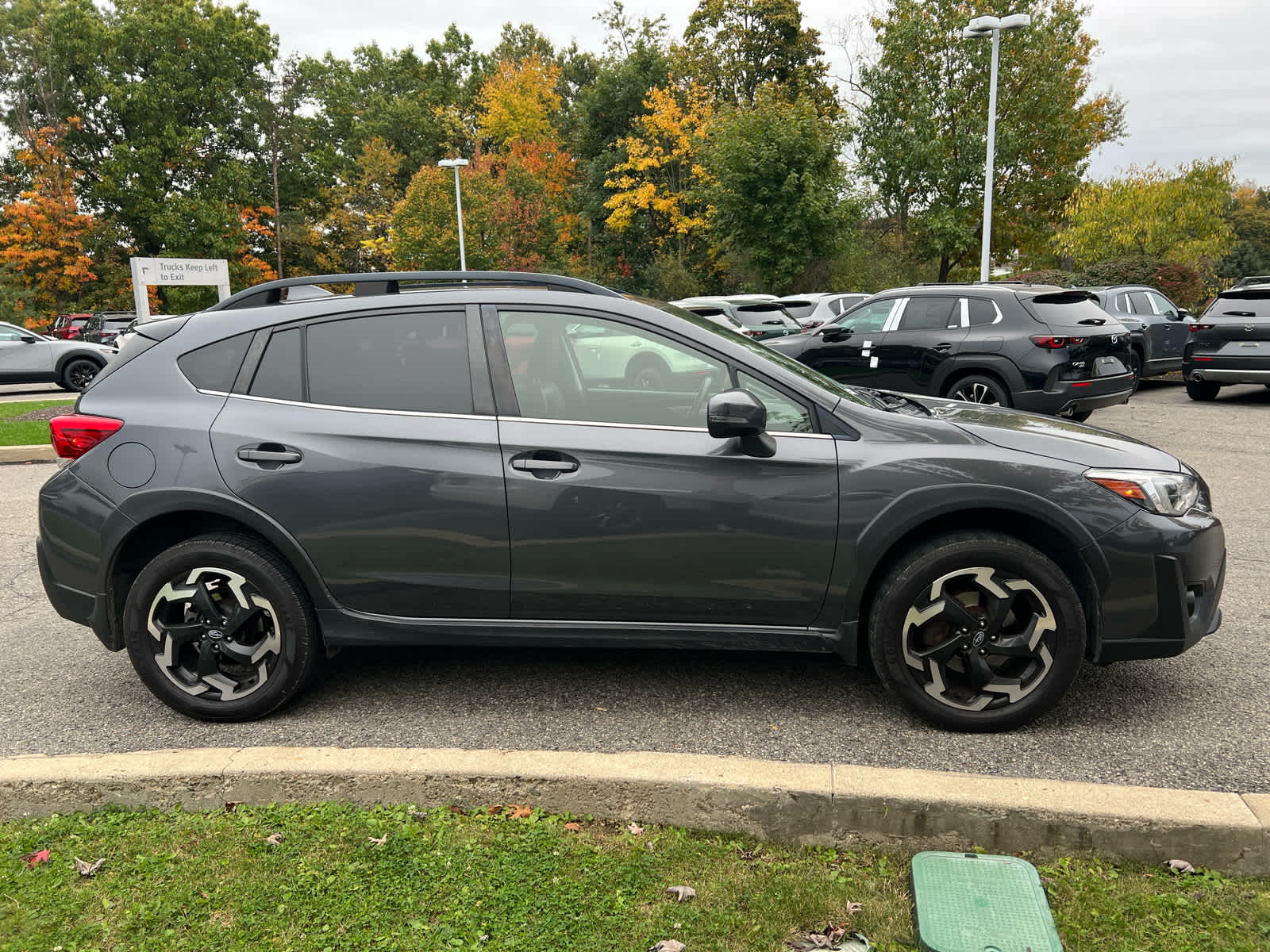 2021 Subaru Crosstrek photo 3 of 8
