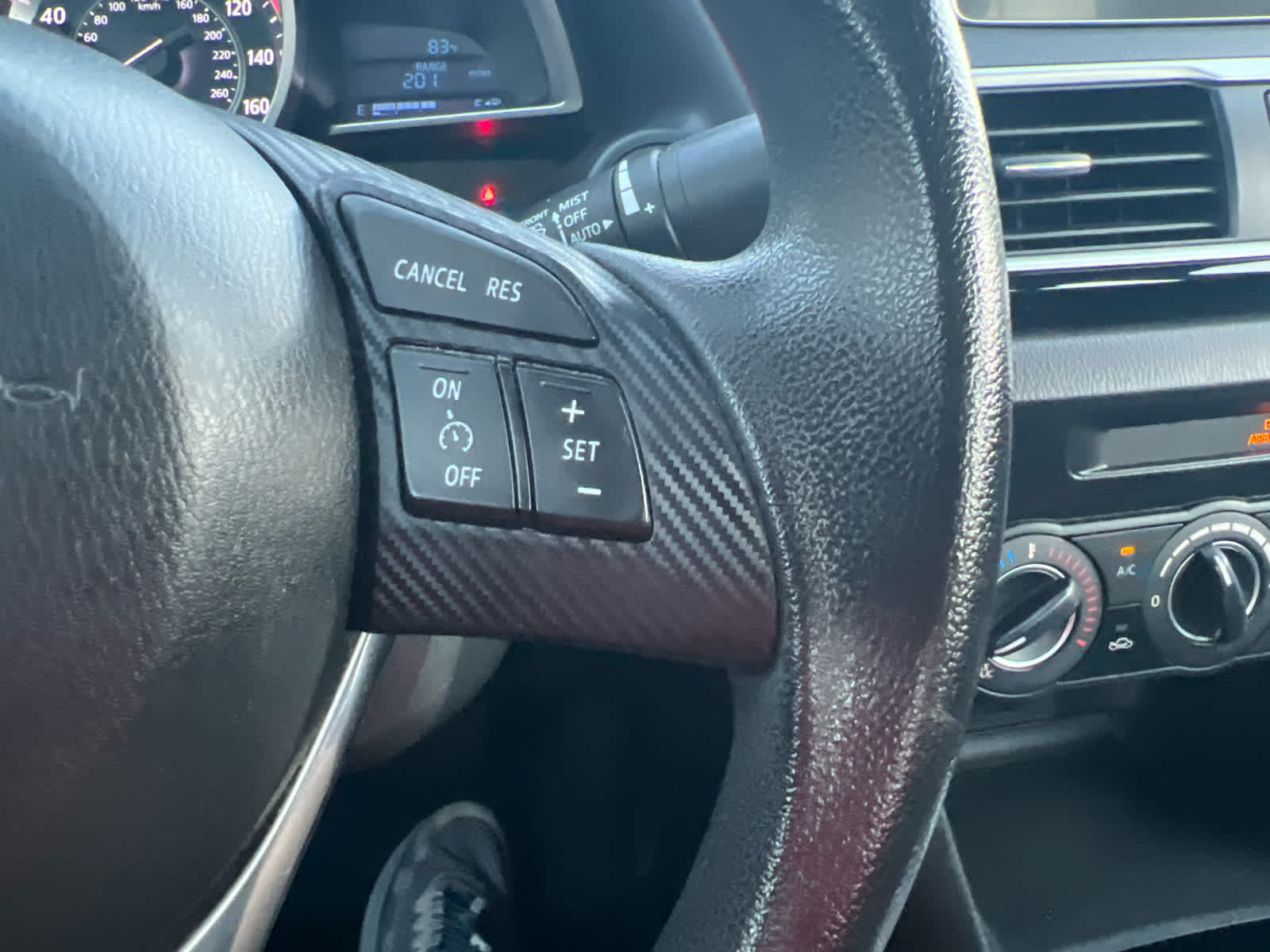 2016 Mazda Mazda3 photo 8 of 11