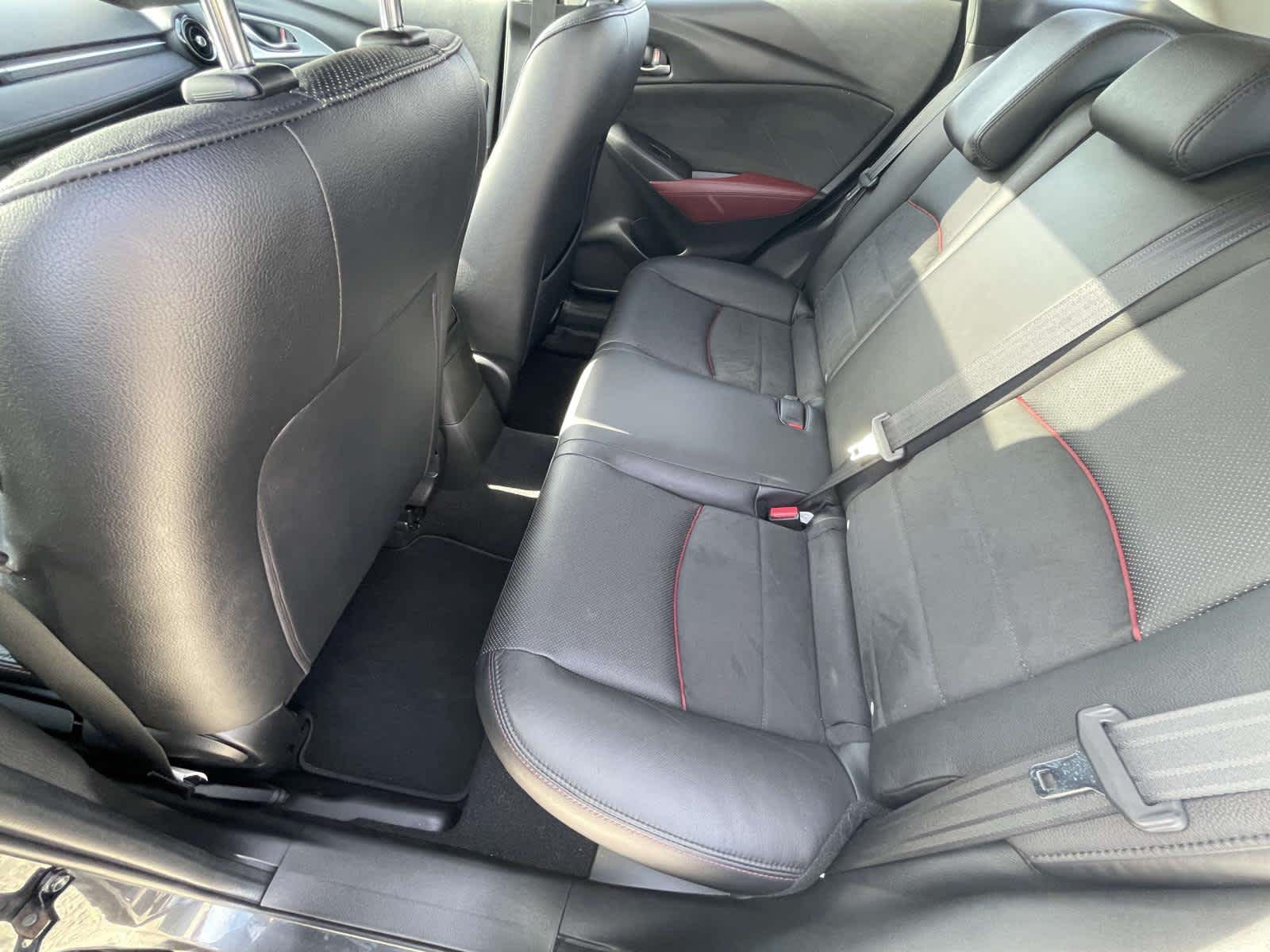 2016 Mazda CX-3 photo 17 of 36