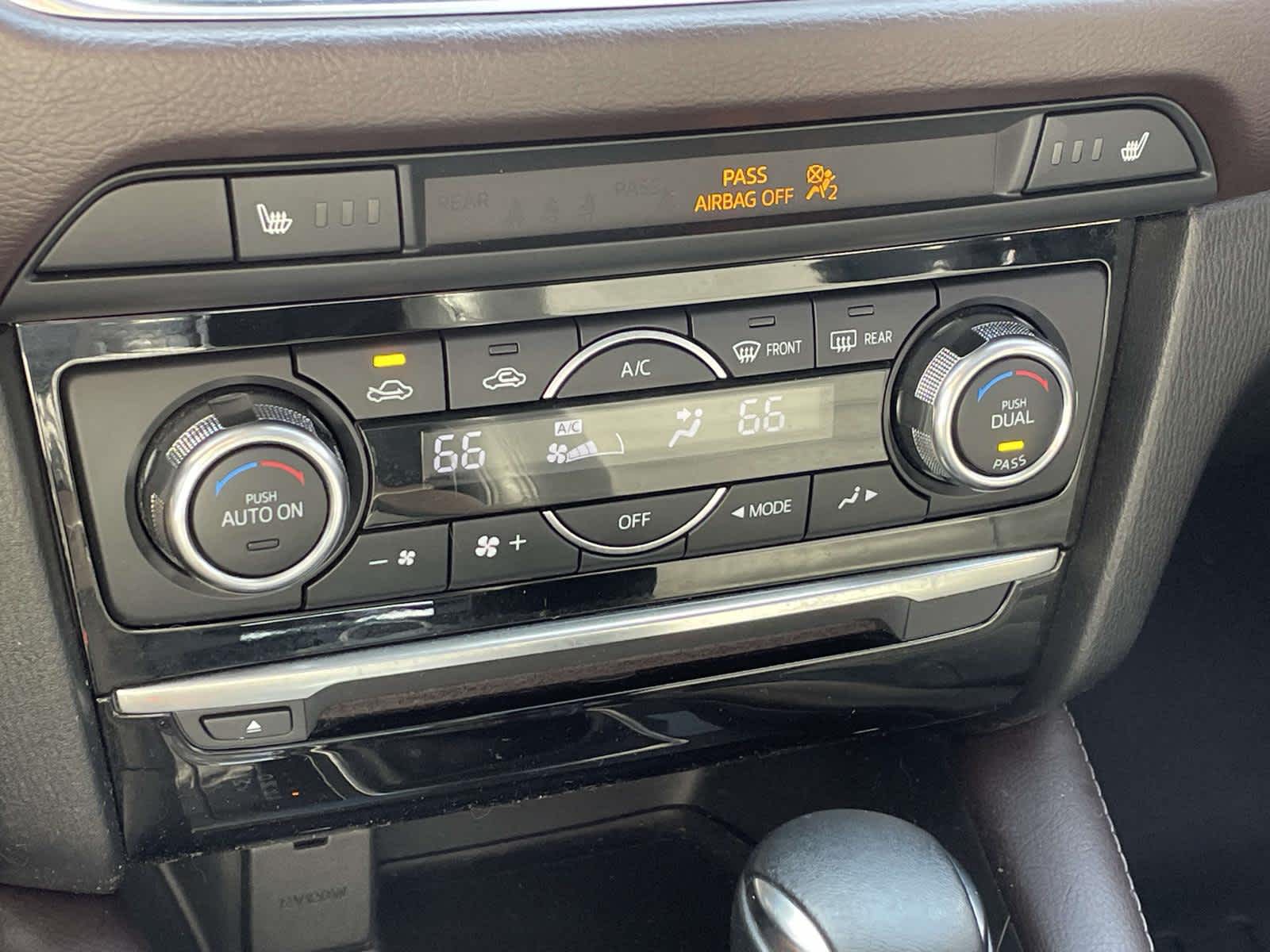 2016 Mazda Mazda6 photo 25 of 34
