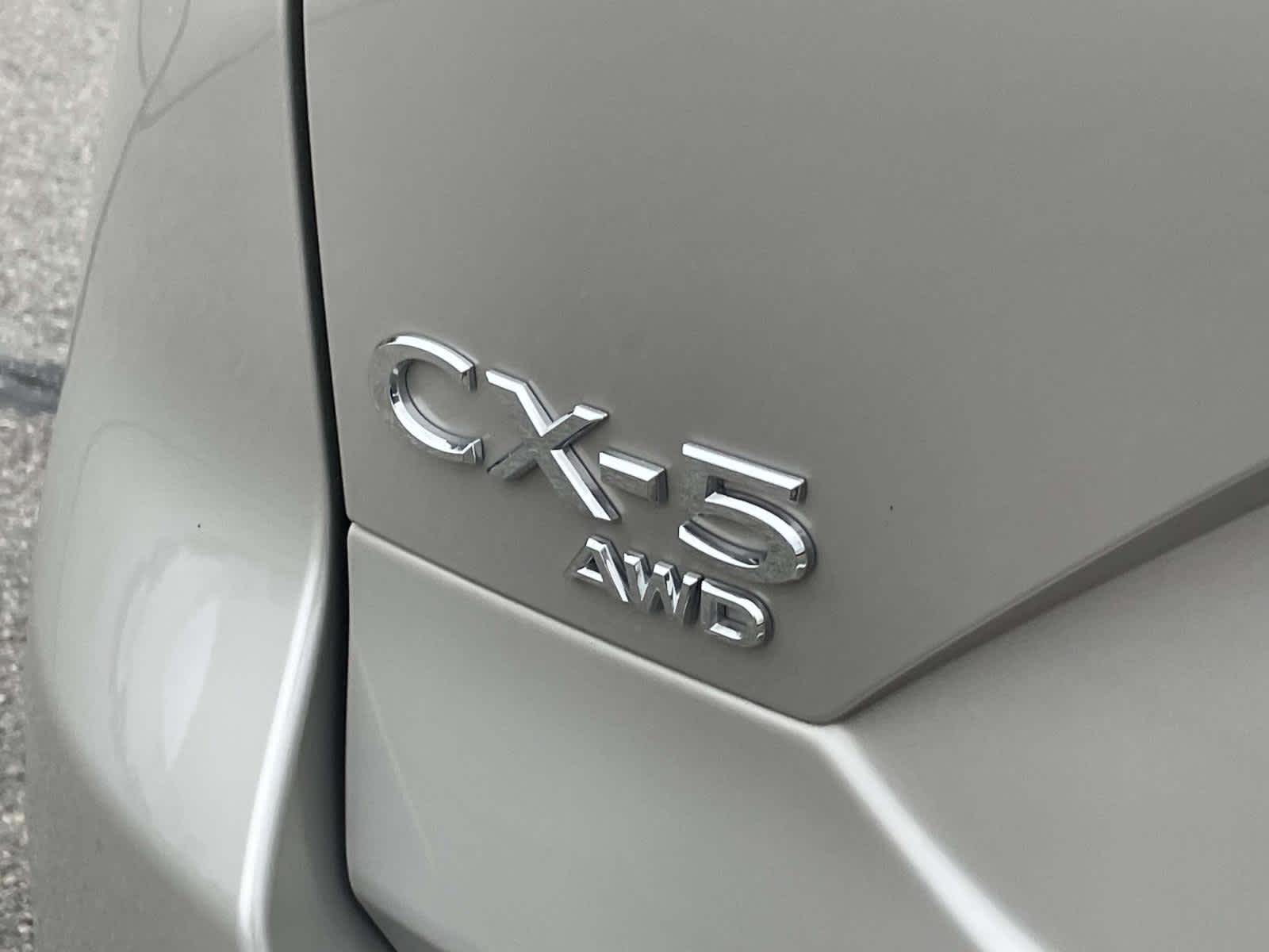 2024 Mazda CX-5 photo 18 of 34