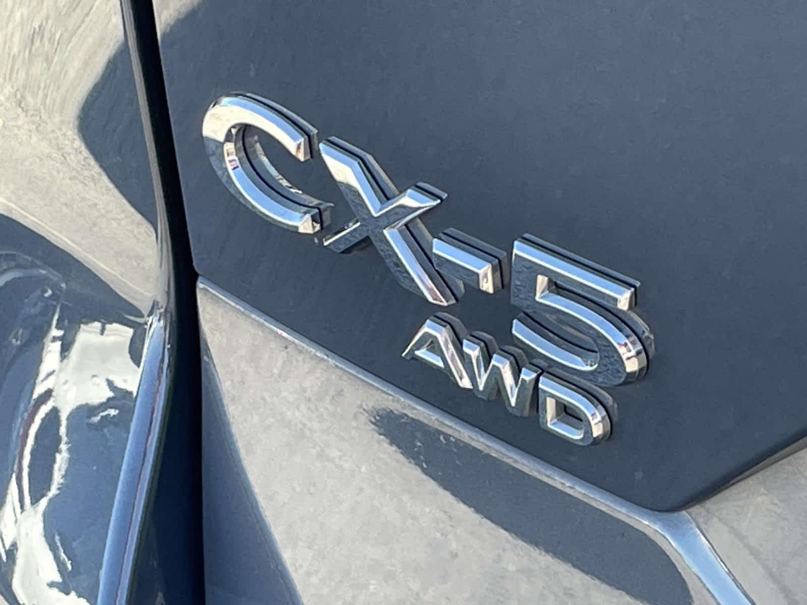 2024 Mazda CX-5 photo 18 of 39