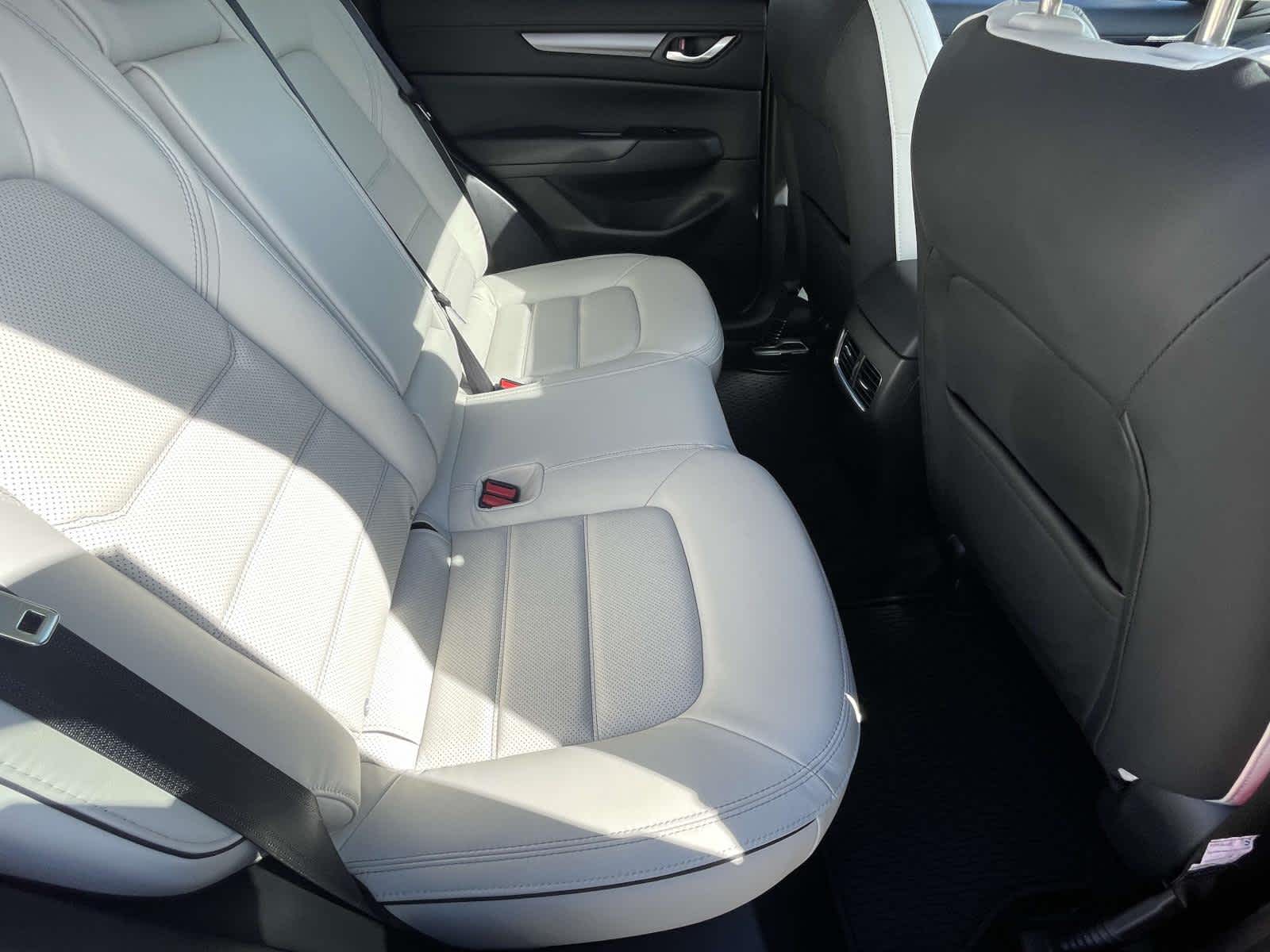 2024 Mazda CX-5 photo 21 of 35