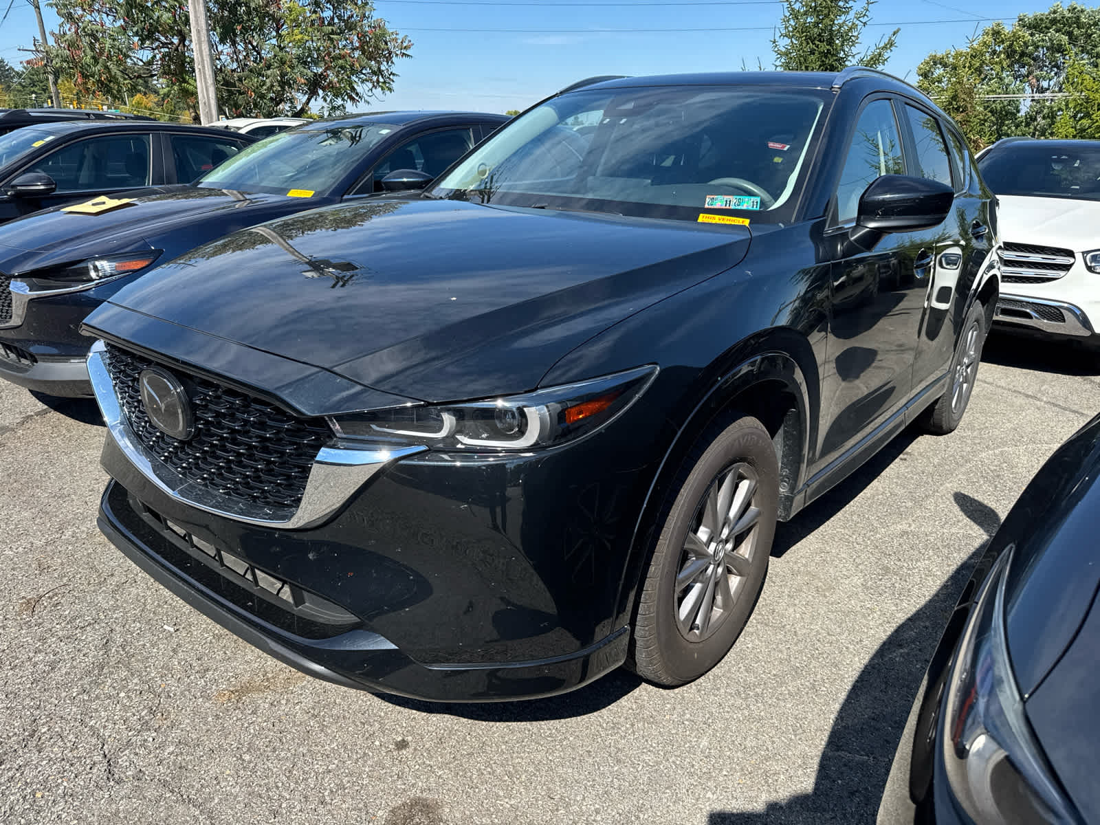 2024 Mazda CX-5 photo 2 of 8