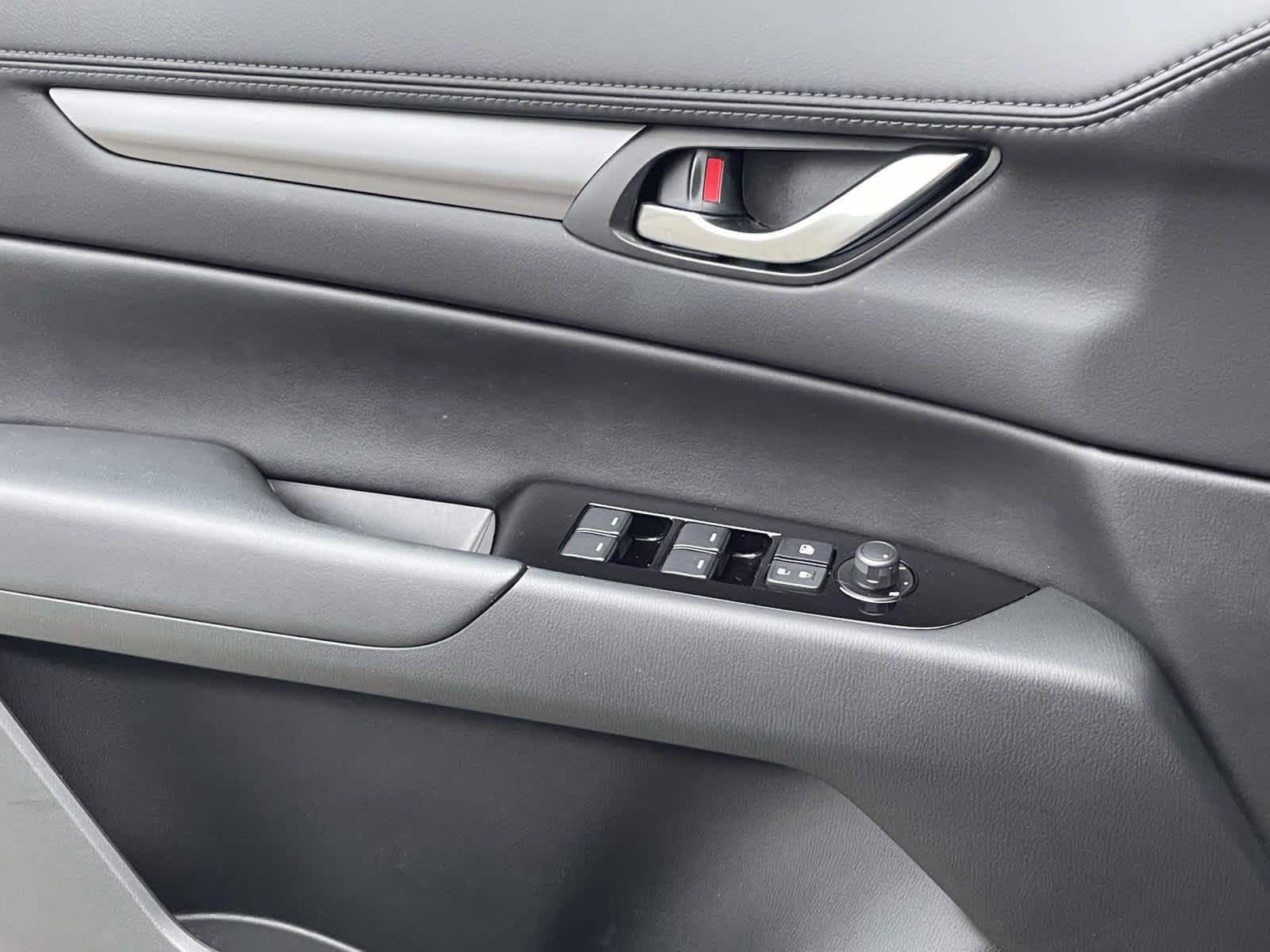 2024 Mazda CX-5 photo 25 of 33