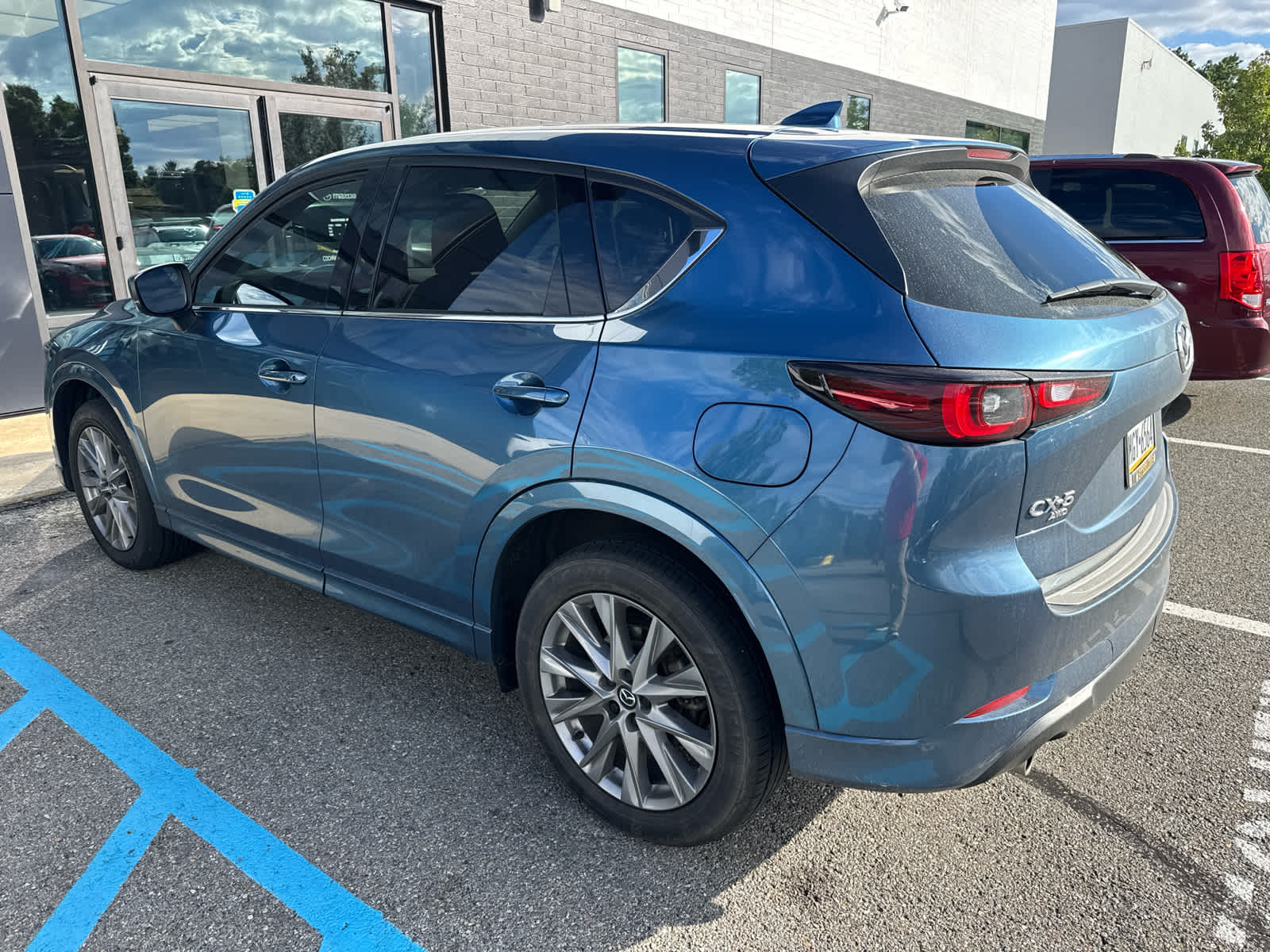 2024 Mazda CX-5 photo 3 of 9