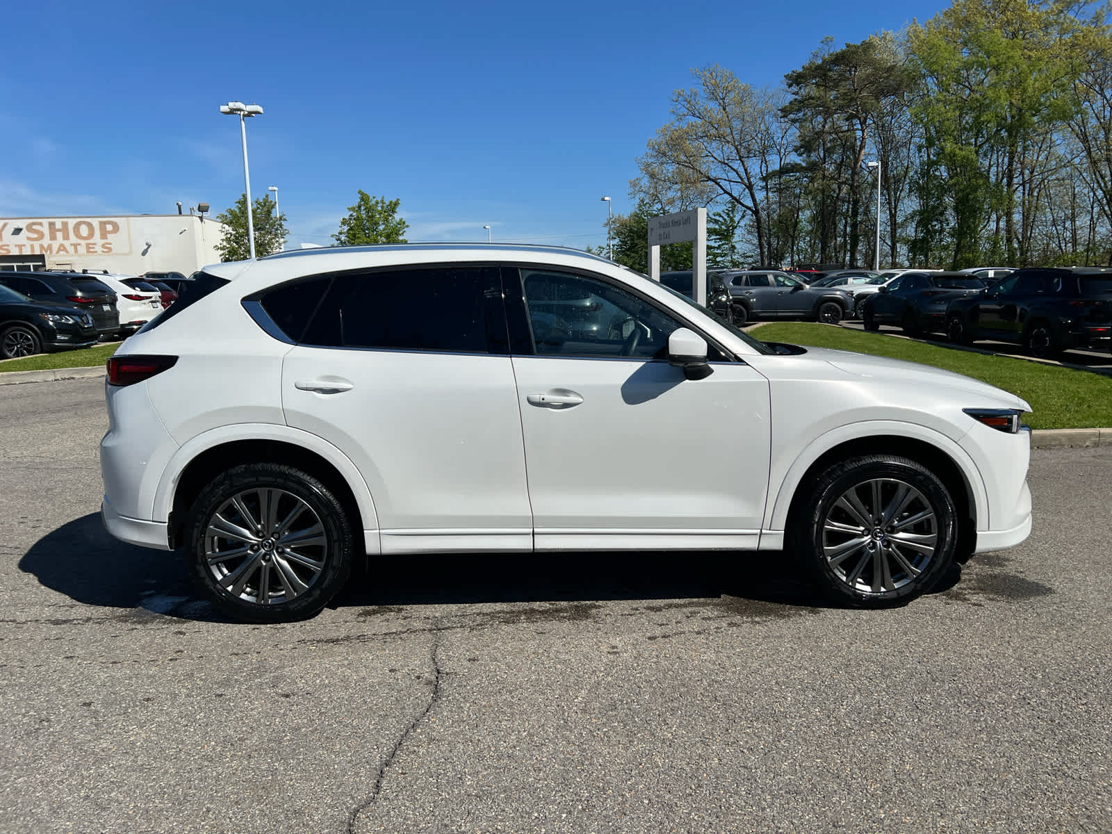 2025 Mazda CX-5 2.5 Turbo Signature Rhodium White Metallic at Diehl Automotive