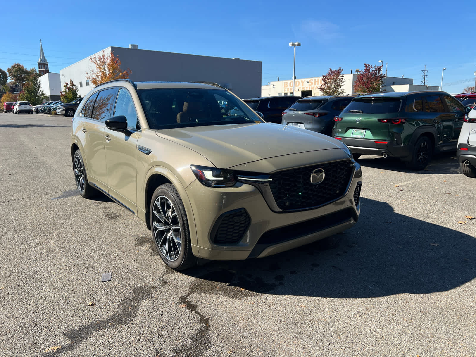 2025 Mazda CX-70 photo 7 of 18