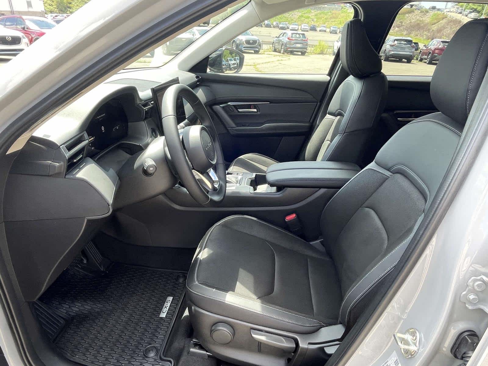 2026 Mazda CX-5 photo 17 of 35