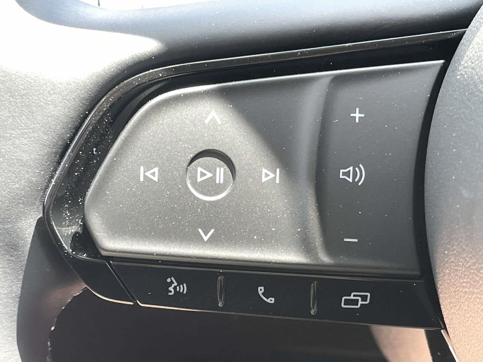 2026 Mazda CX-5 photo 31 of 35