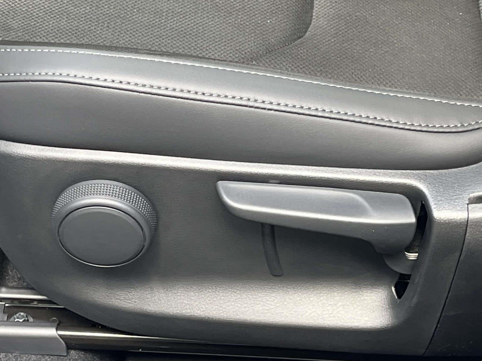 2026 Mazda CX-5 photo 16 of 34