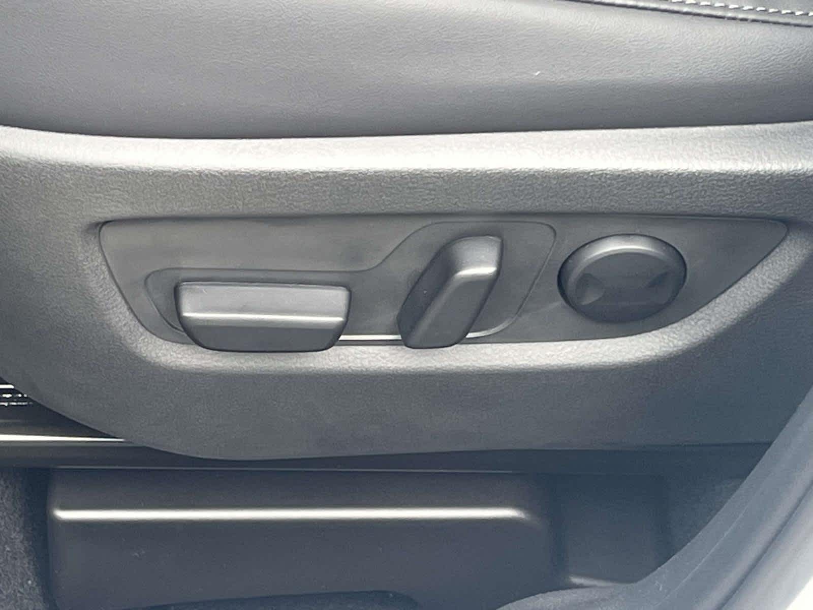 2026 Mazda CX-5 photo 16 of 36