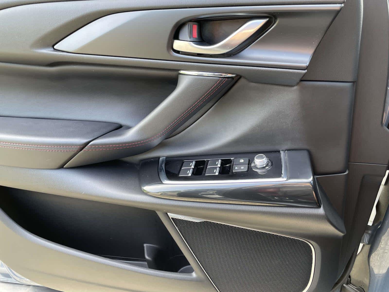 2022 Mazda CX-9 photo 27 of 33