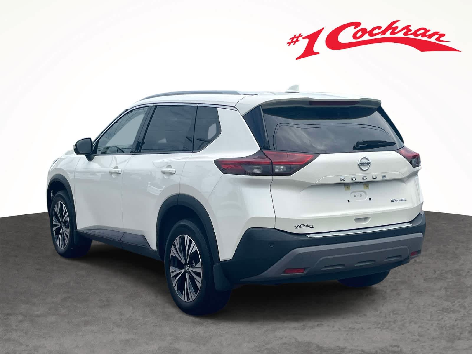 2021 Nissan Rogue SV - 8