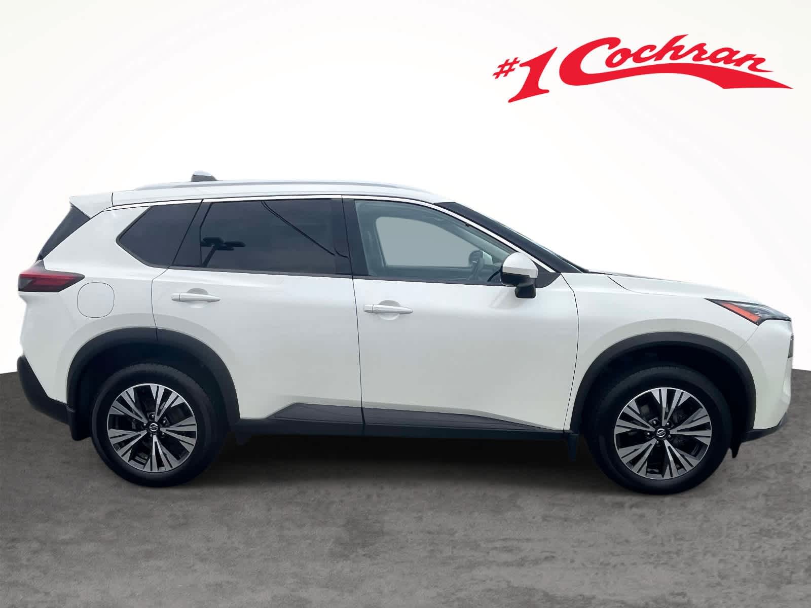 2021 Nissan Rogue SV - 5