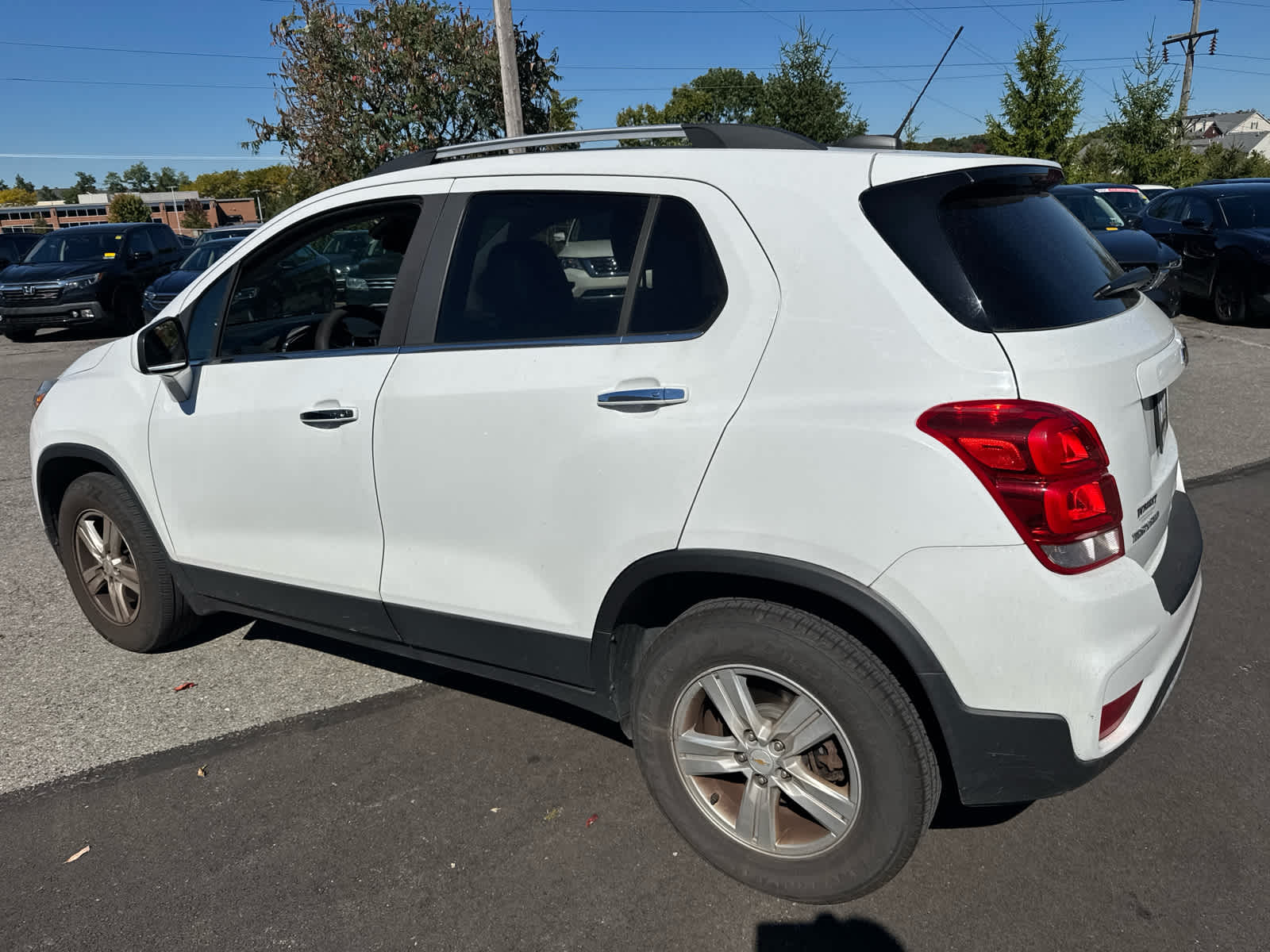 2017 Chevrolet Trax photo 4 of 8