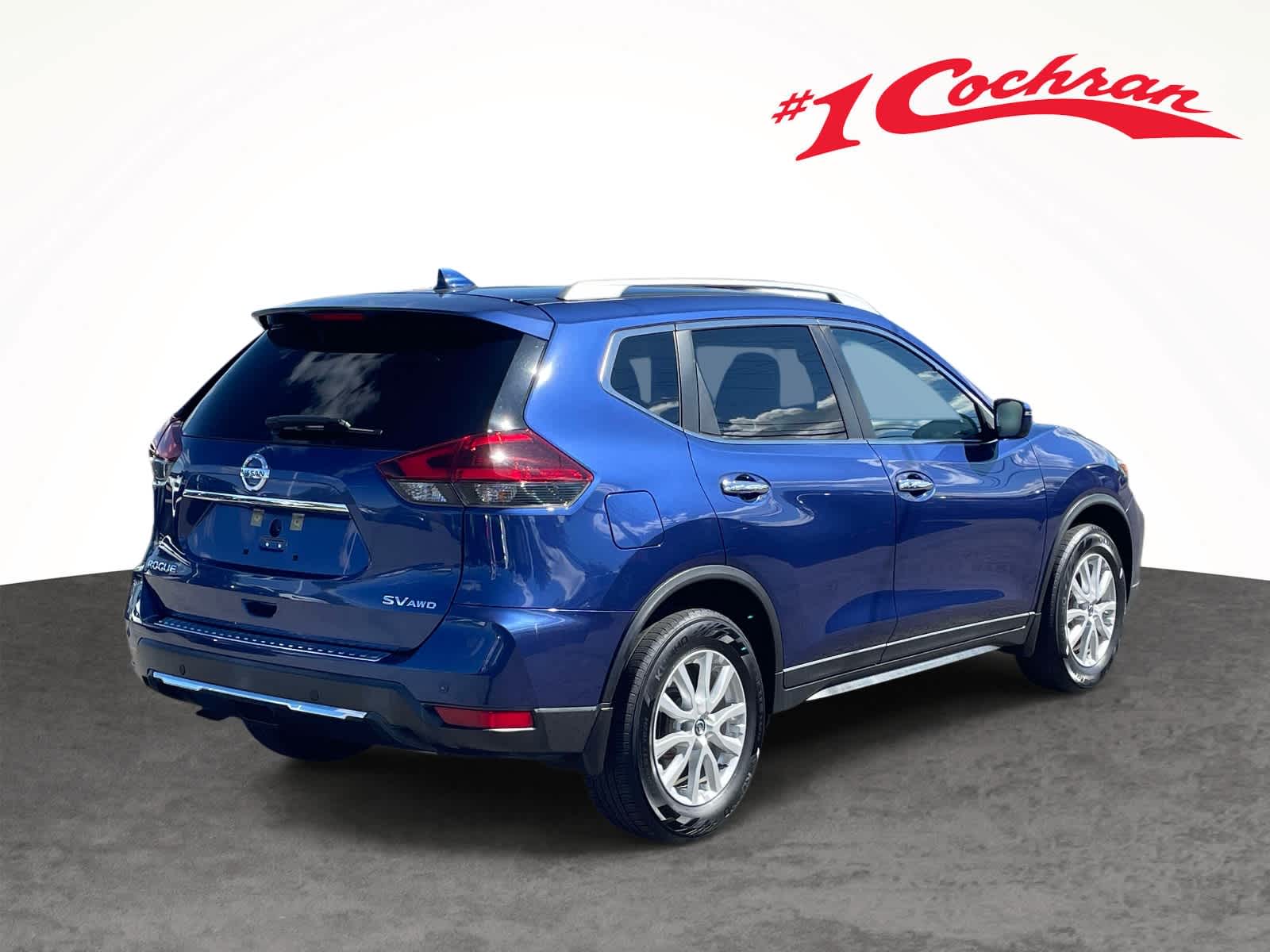 2019 Nissan Rogue photo 7 of 35