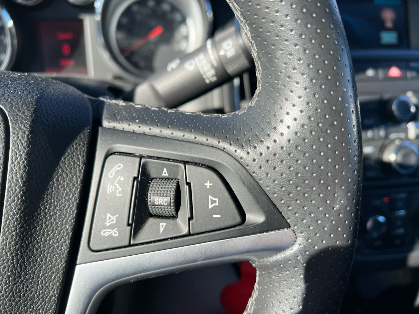 2018 Buick Cascada photo 6 of 11