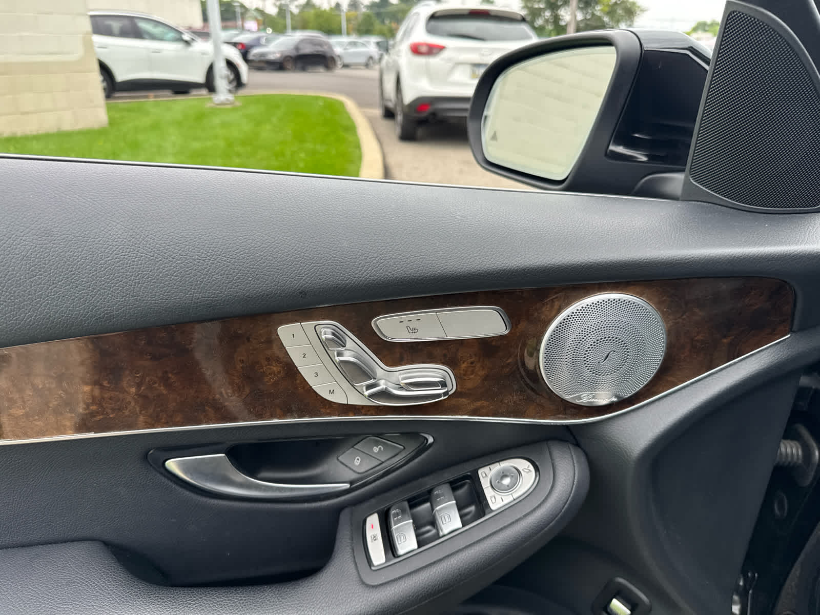 2019 Mercedes-Benz GLC 300 GLC 300 - 7