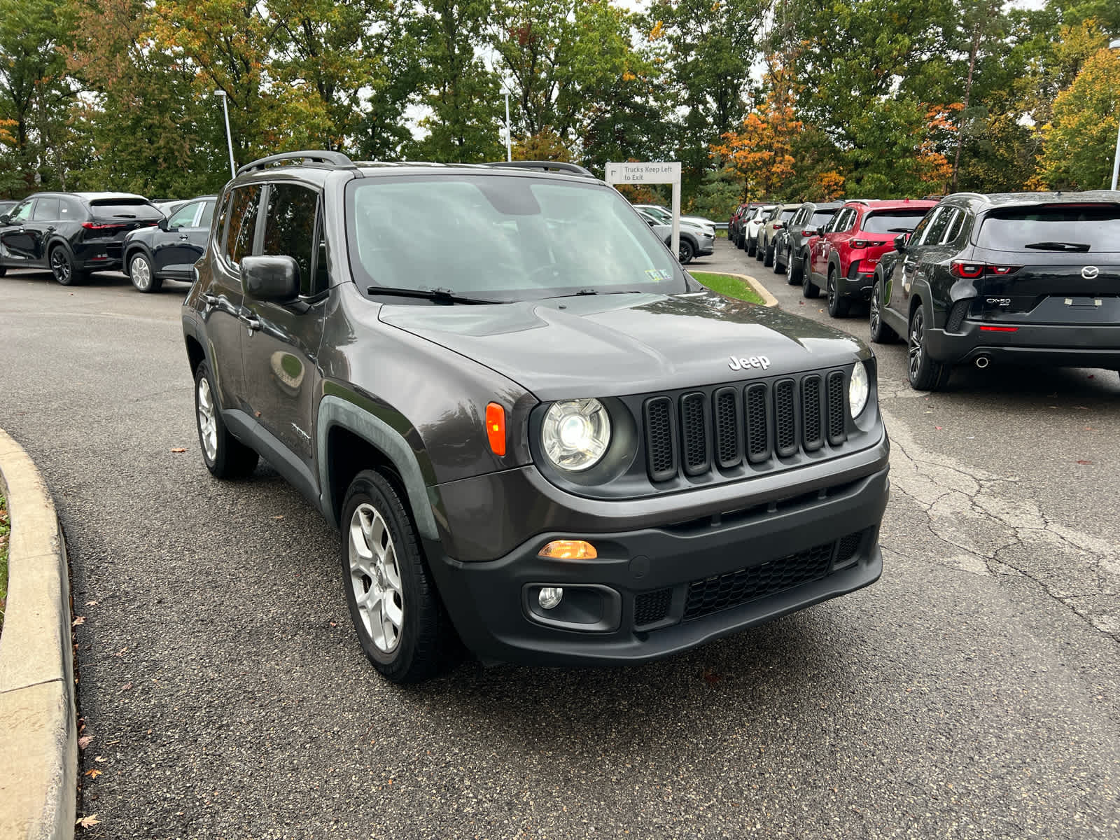 2018 Jeep Renegade photo 4 of 7