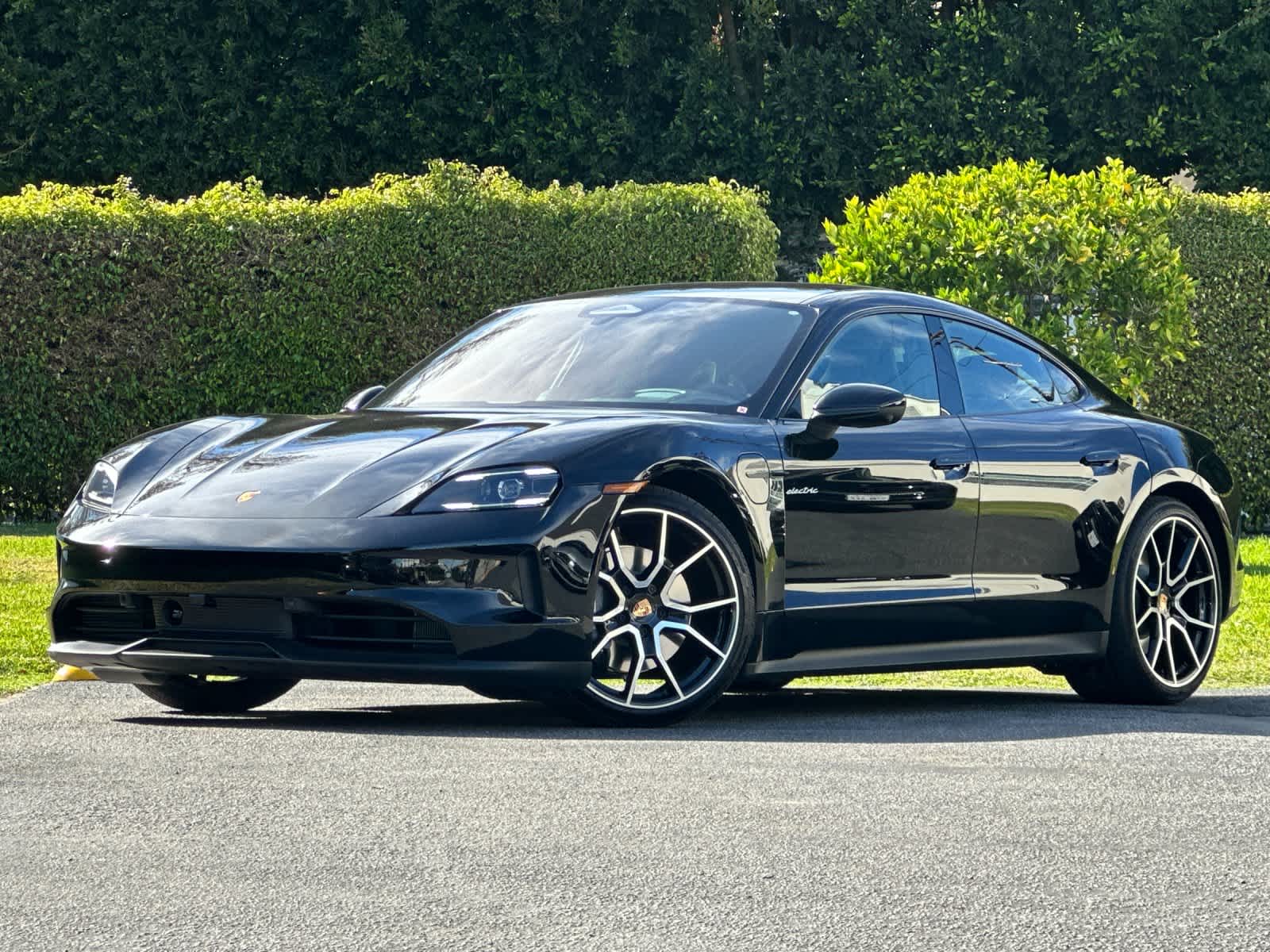 2026 Porsche Taycan