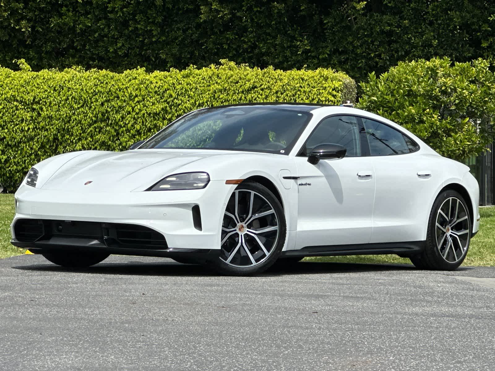 2026 Porsche Taycan