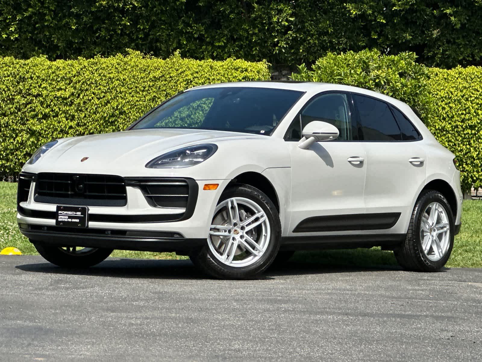 2023 Porsche Macan