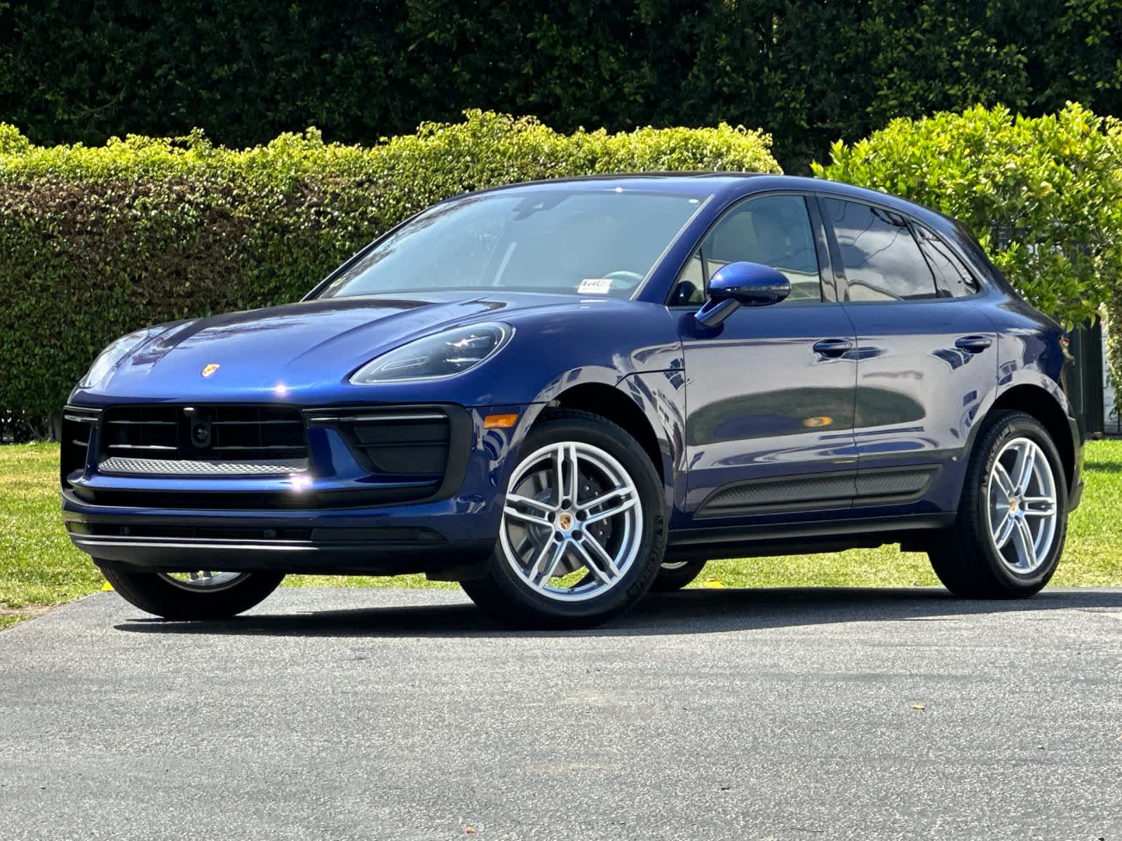 2025 Porsche Macan