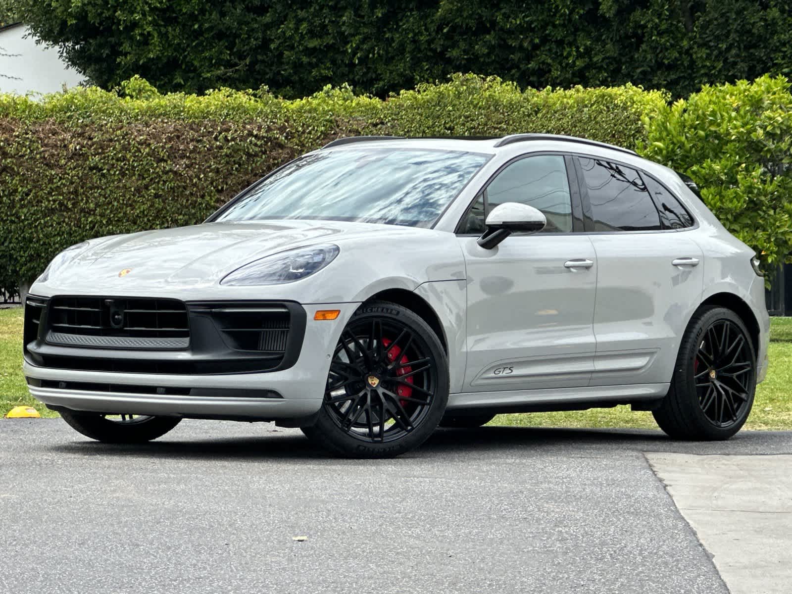 2022 Porsche Macan