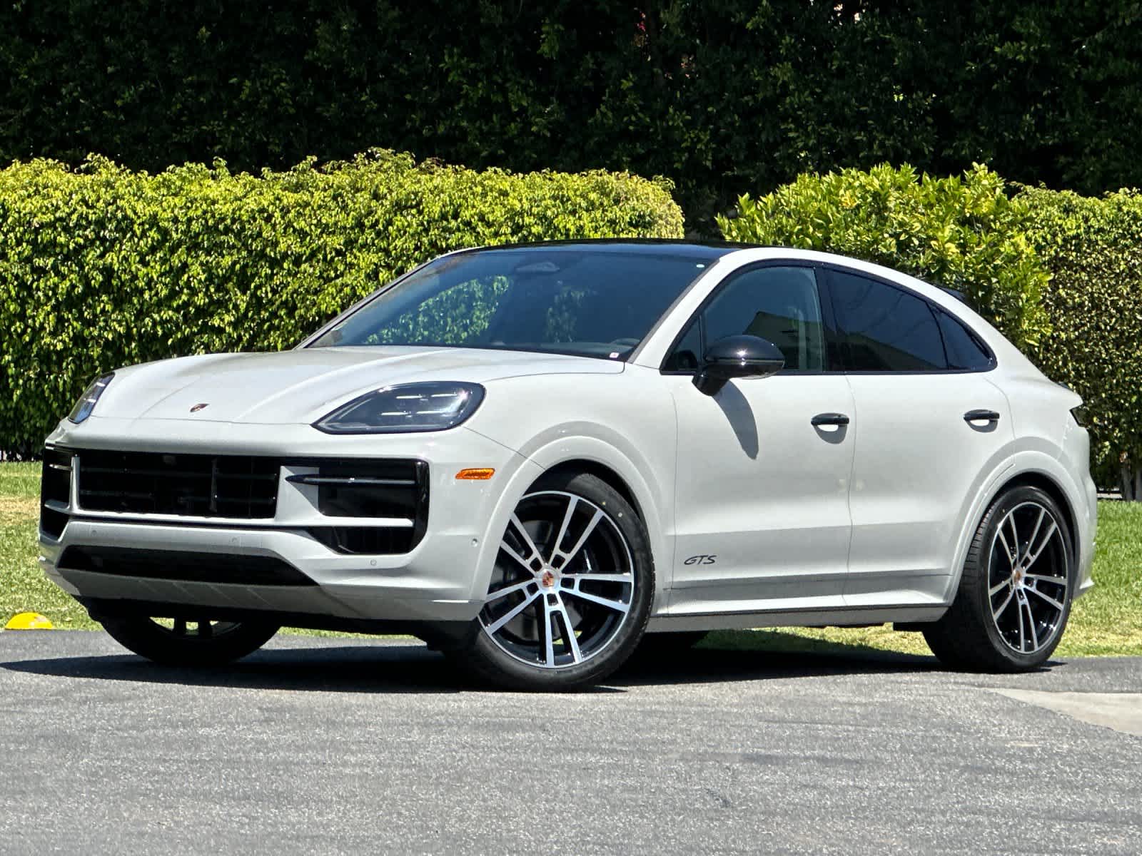 2026 Porsche Cayenne