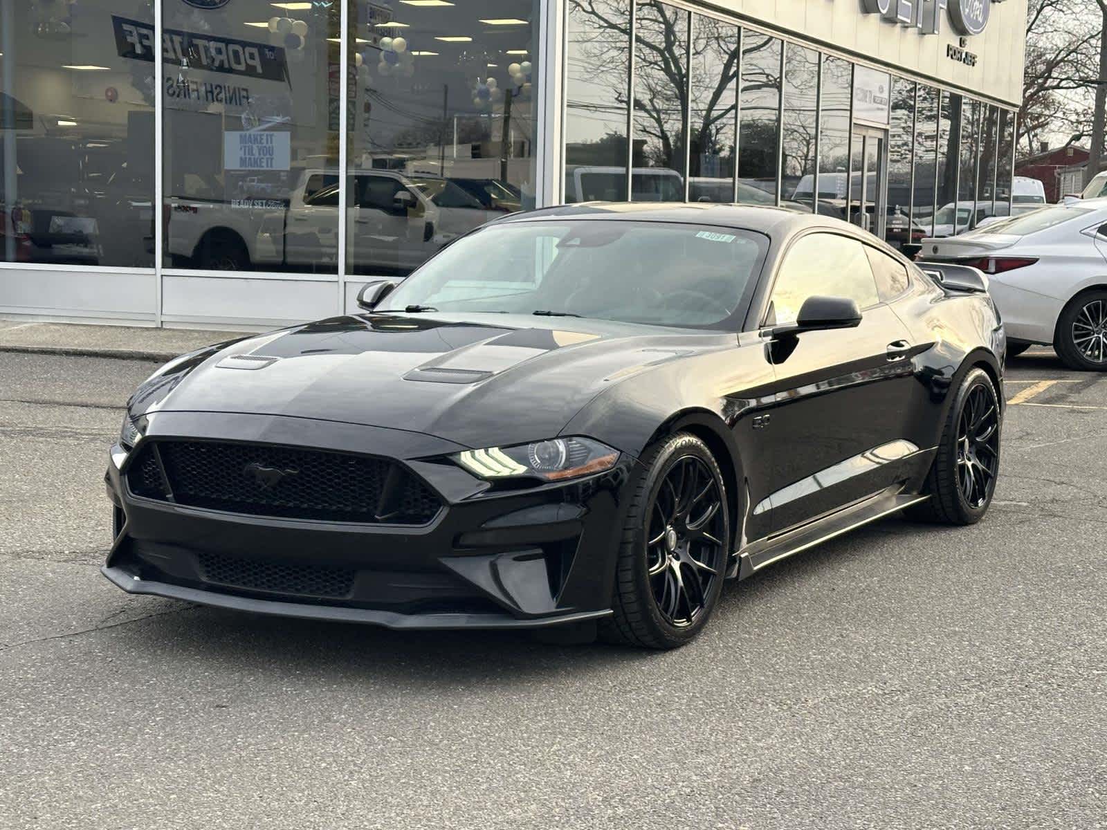 2019 Ford Mustang GT Premium Coupe RWD